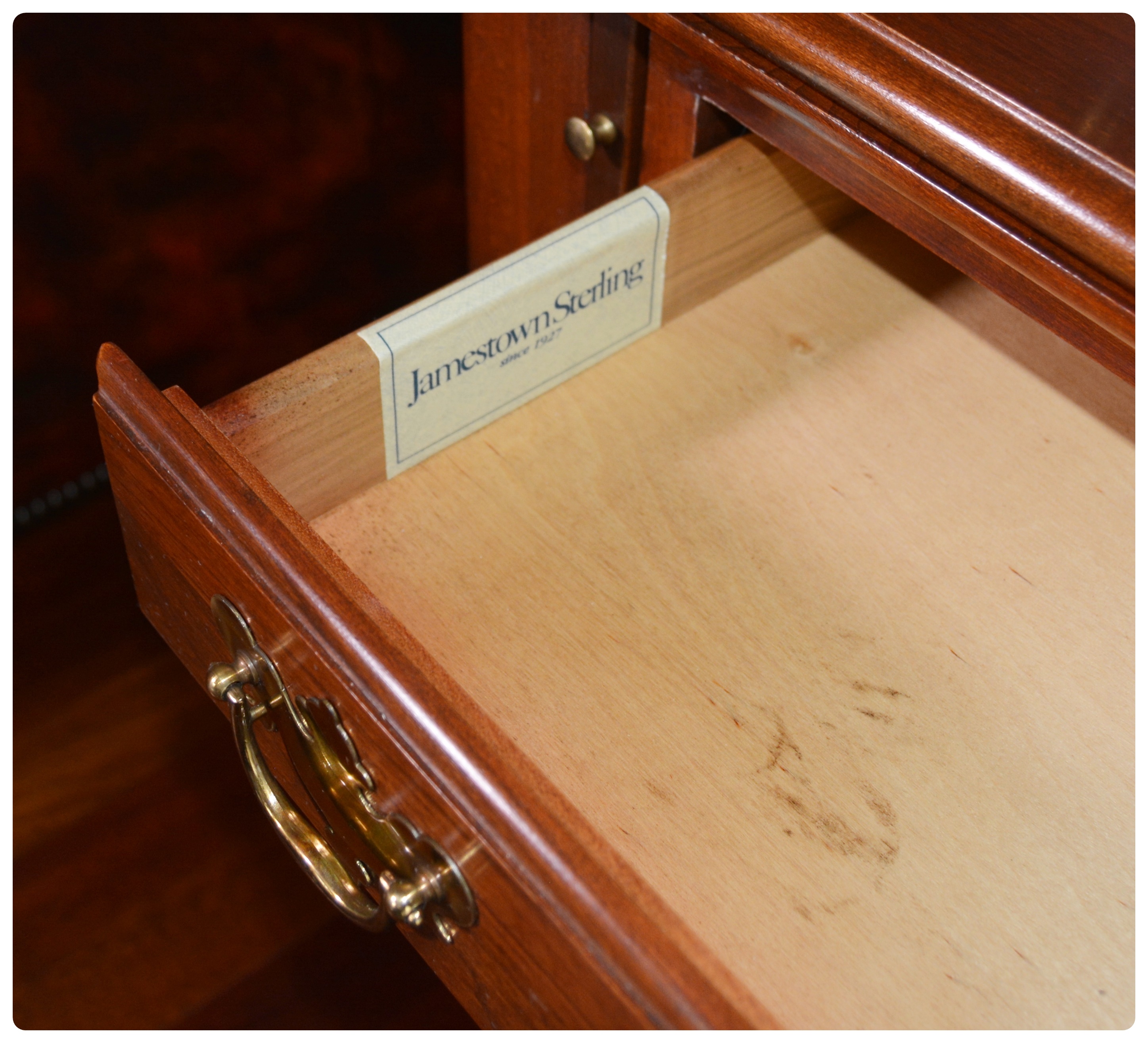 Jamestown Sterling Cherry Sheraton Style Writing Desk, Contemporary