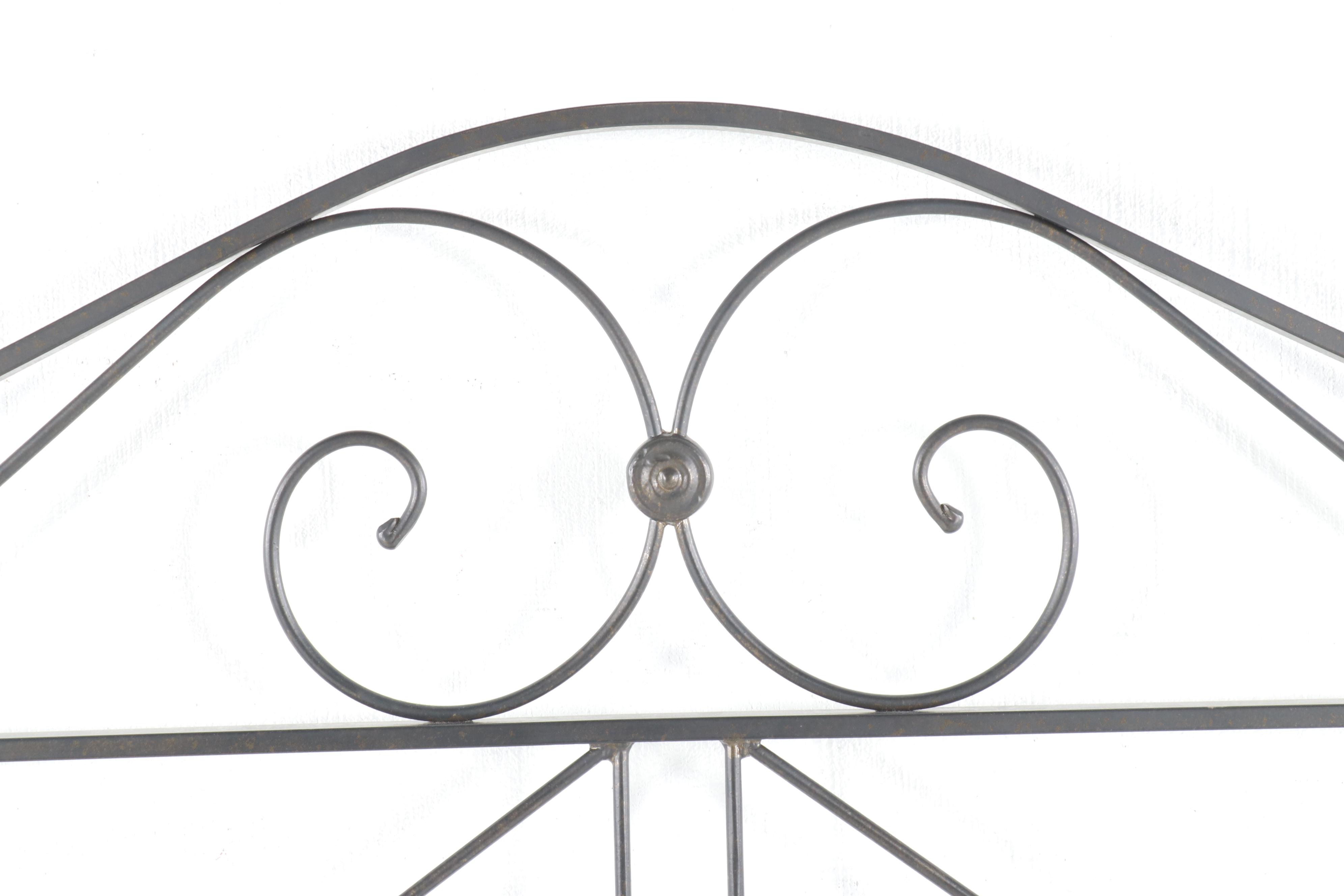 Full Size Iron Bed, Contemporary