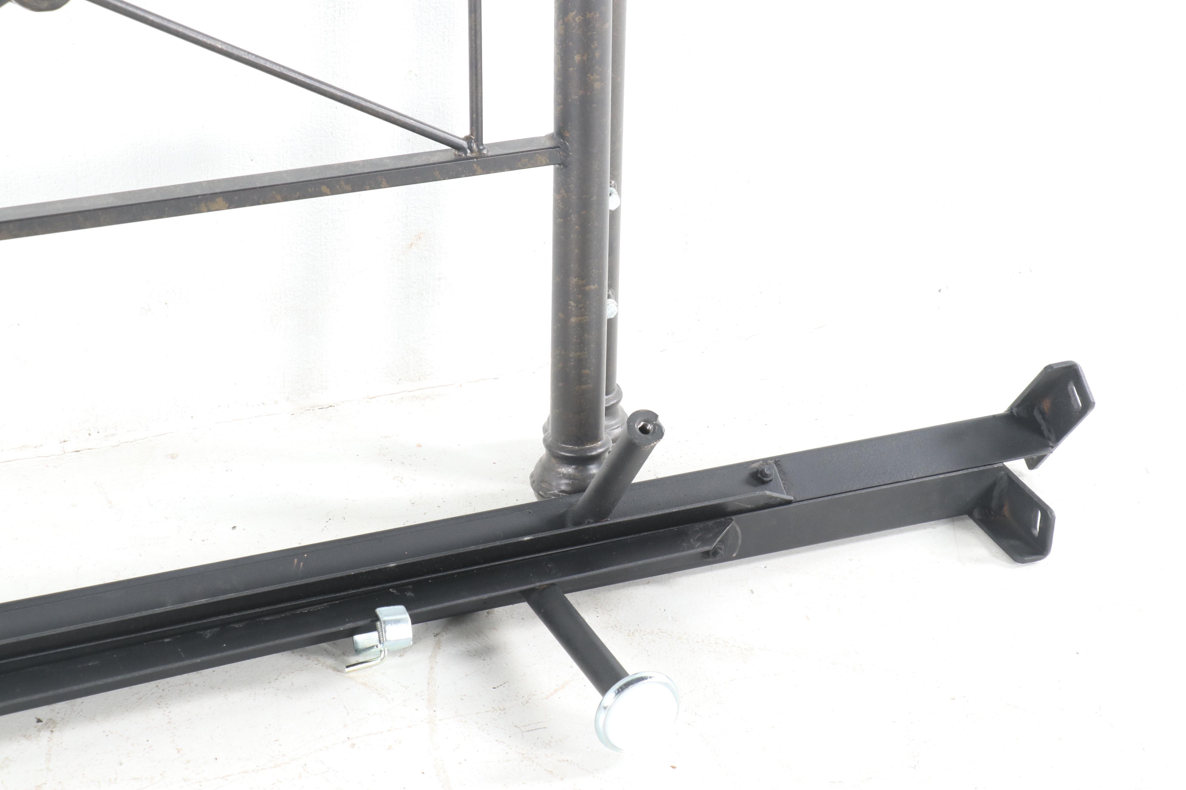 Full Size Iron Bed, Contemporary