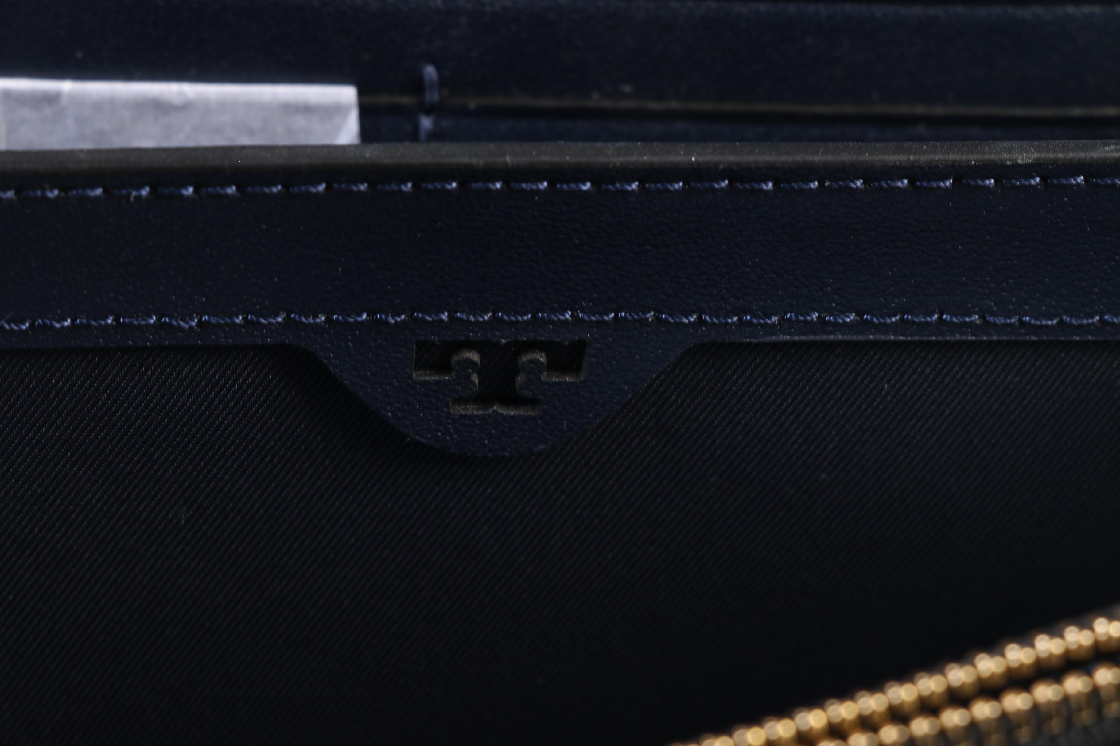 Tory Burch Robinson Chain Wallet Shoulder Bag in Black Saffiano Leather