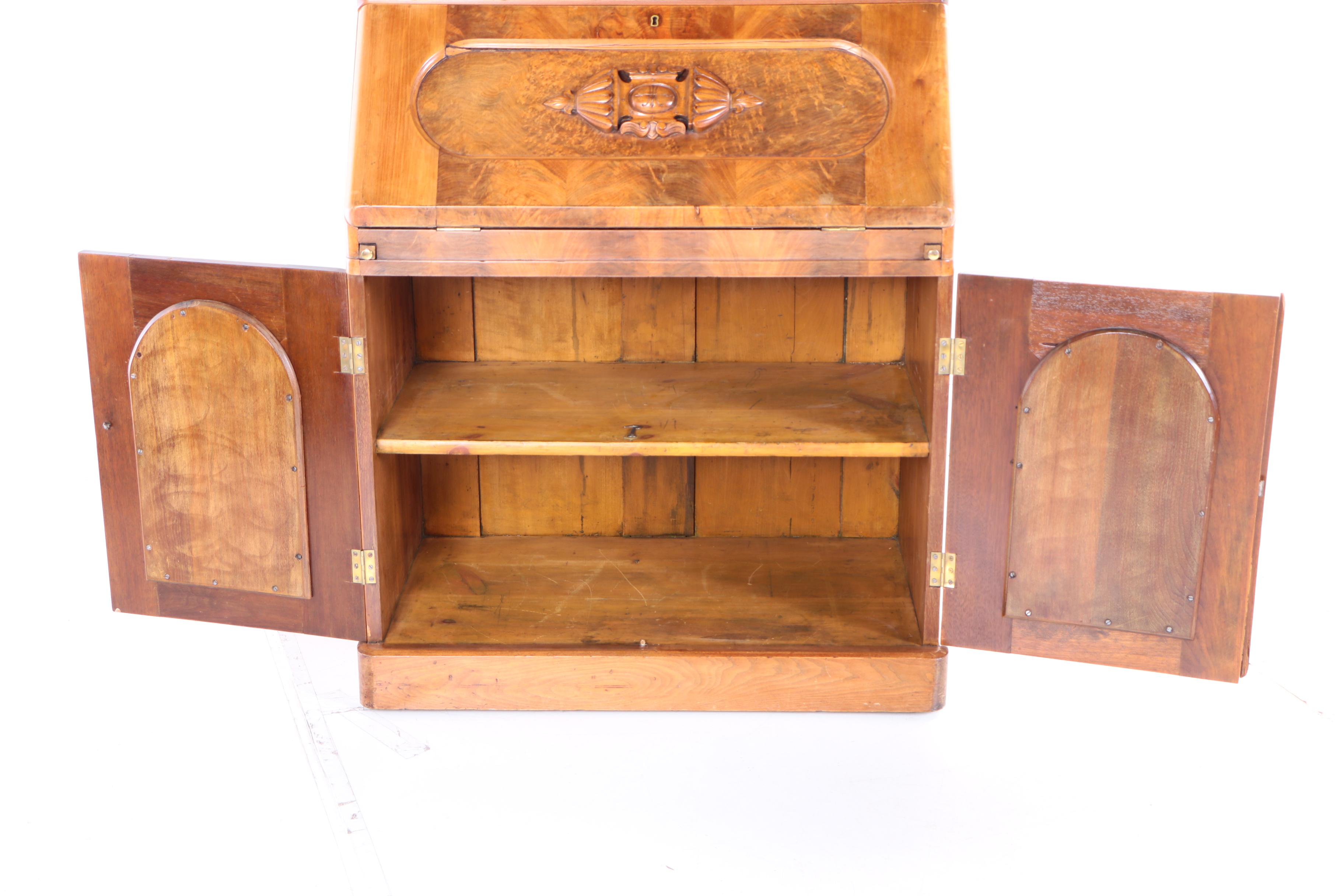 Rococo Revival Walnut and Burl Walnut Secretary Bookcase, Mid 19th Century