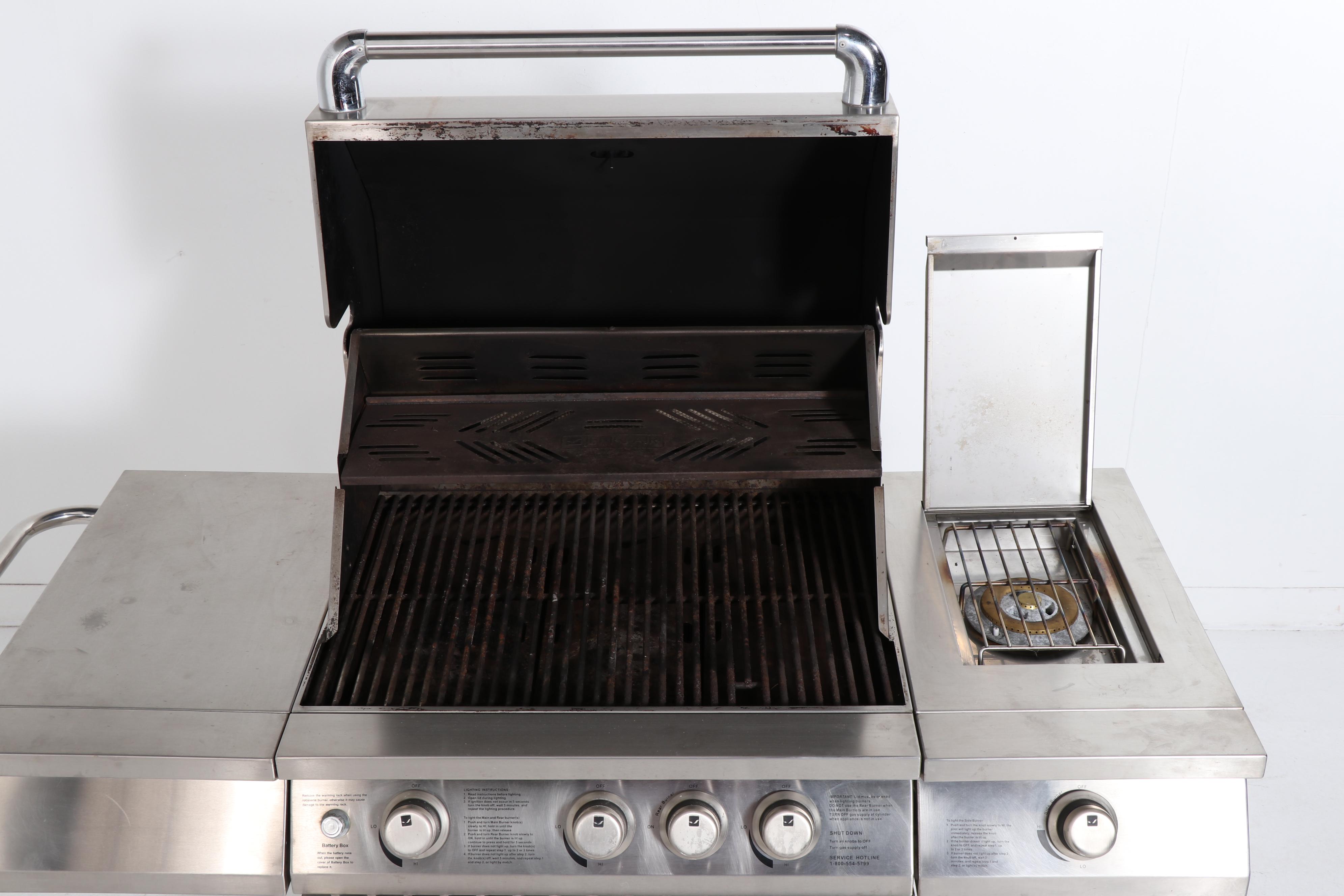Jenn-Air Stainless Steel Four-Burner Gas Grill