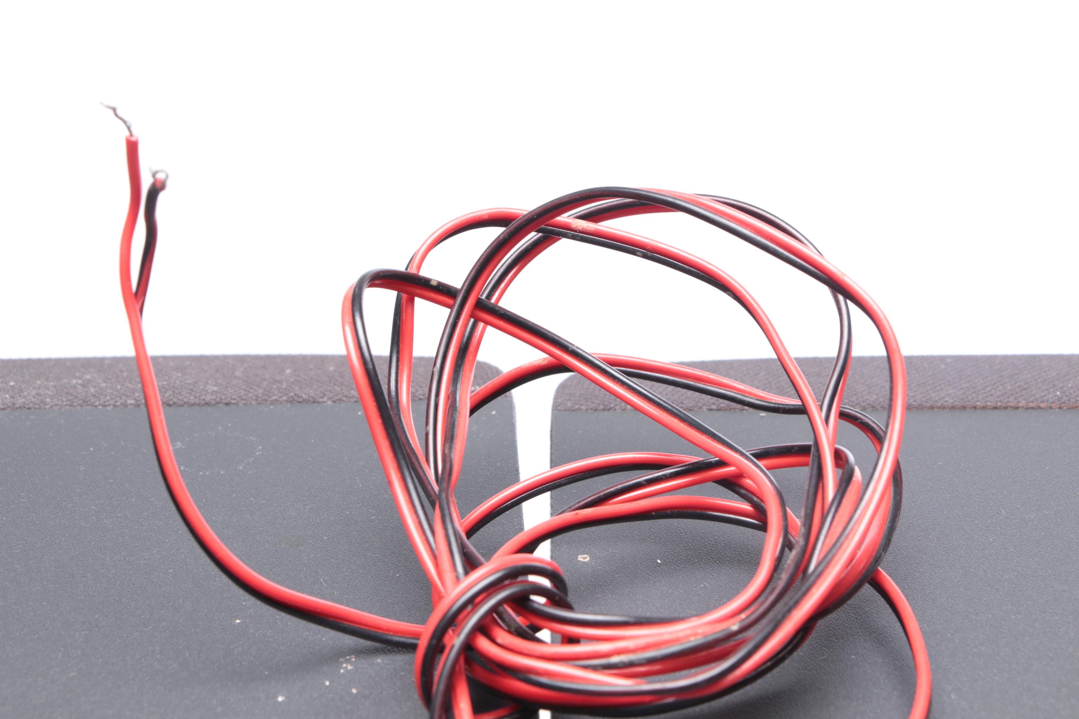 Sony STR-D790 Stereo Receiver/Tuner with Speakers