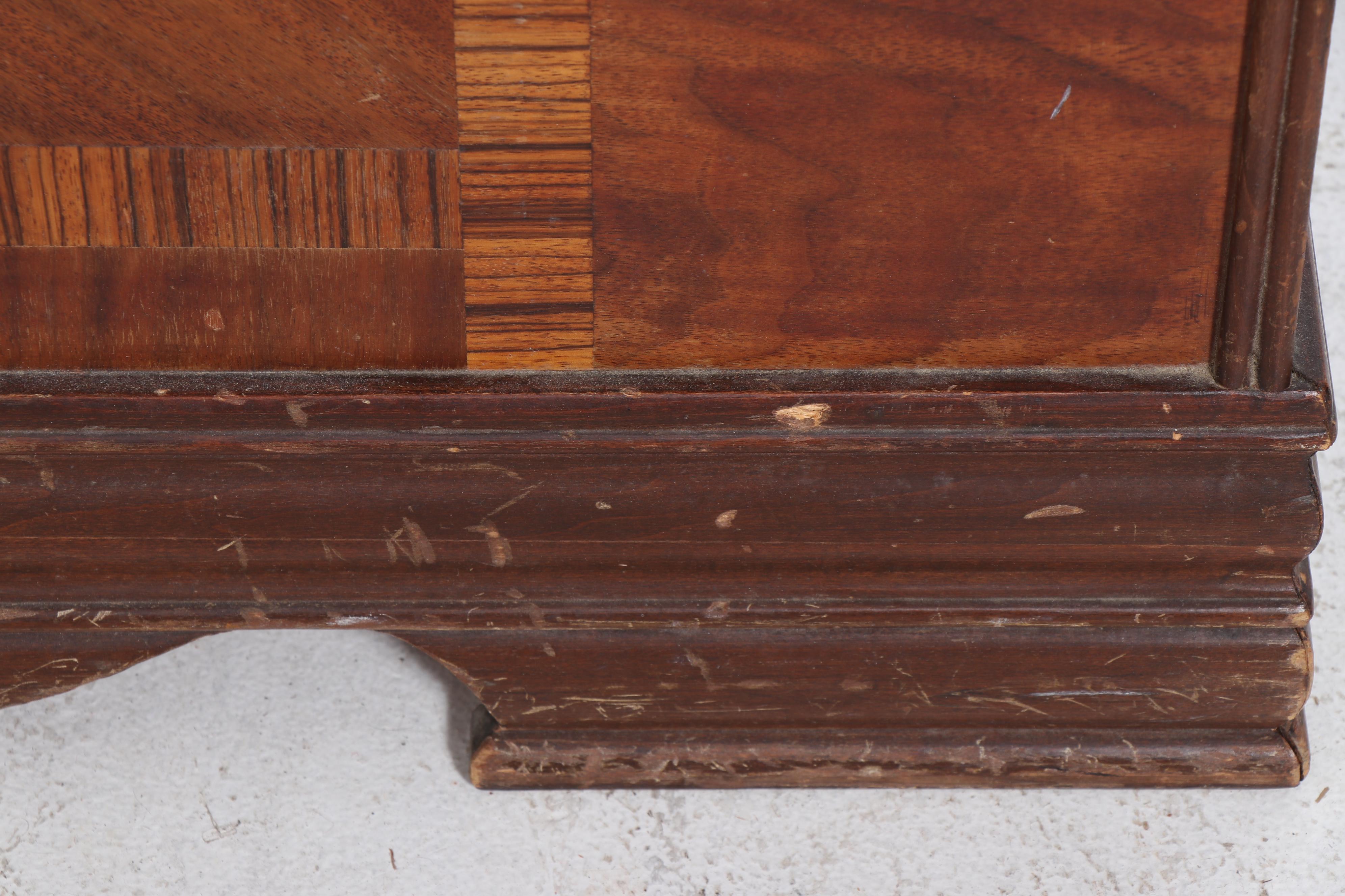 Cedar Lined Vintage Wood Hope Chest