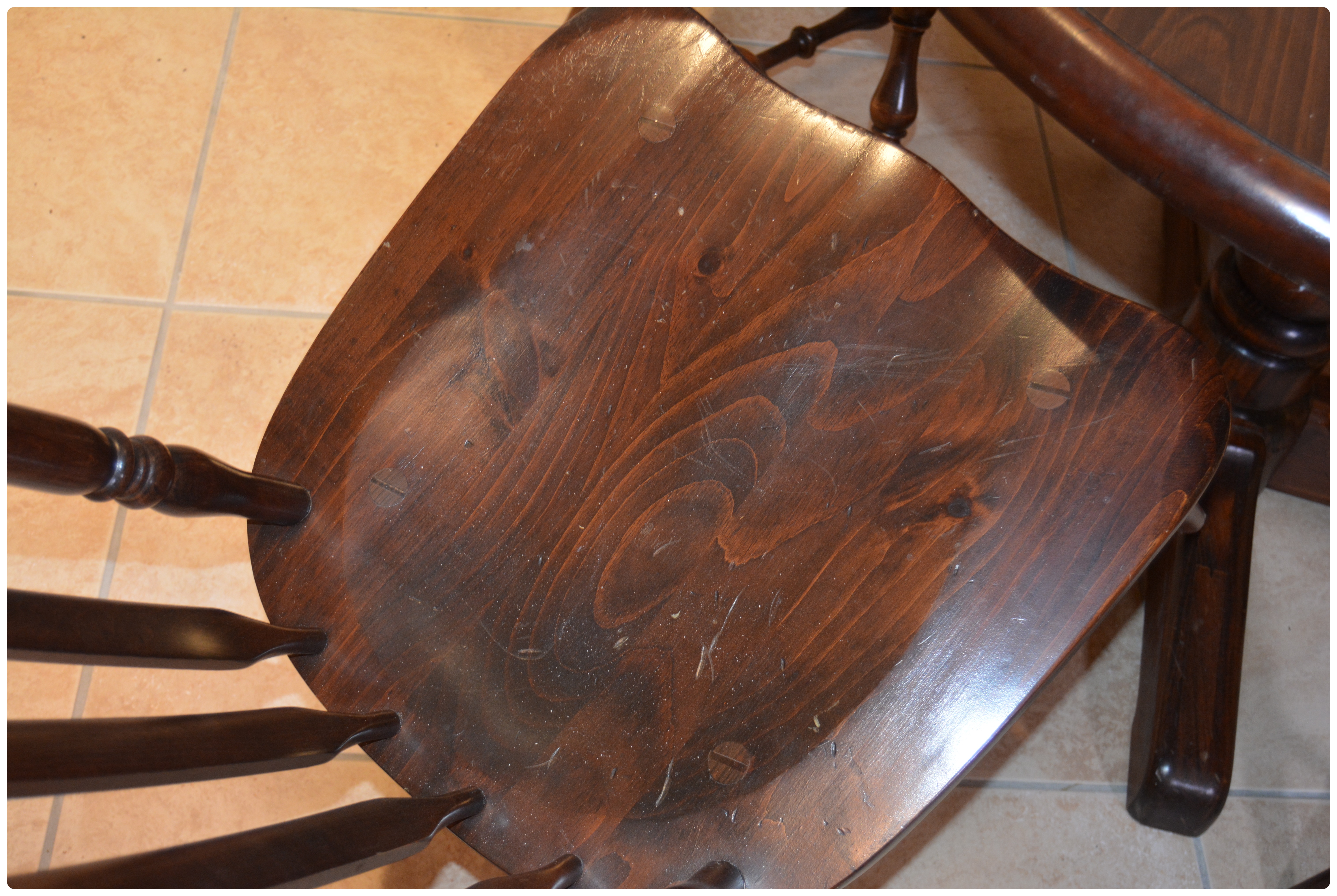 Ethan Allen Colonial Revival Style Pine Dining Table and Chairs, 1970s