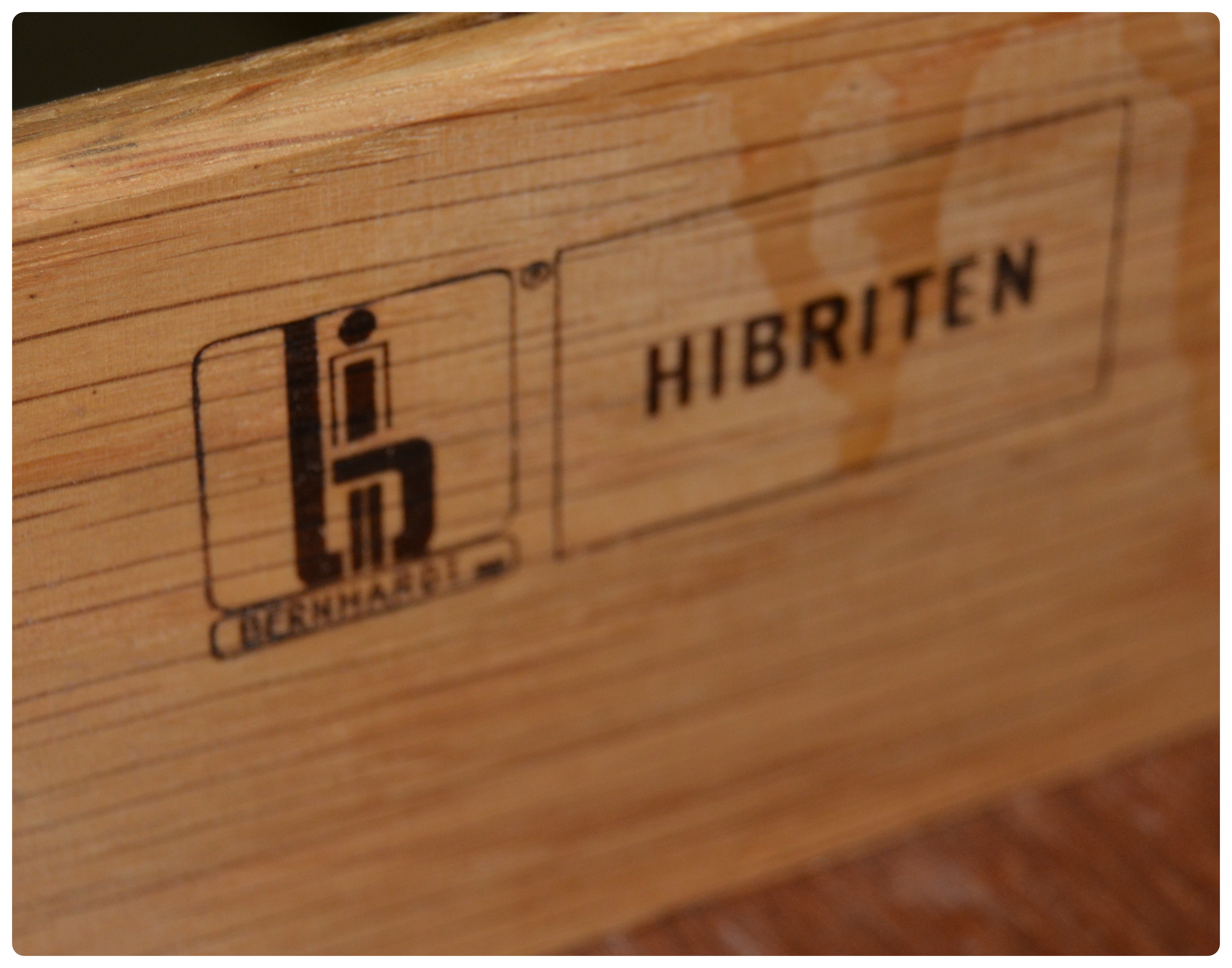 Bernhardt Hibriten Illuminated China Cabinet, 1970s