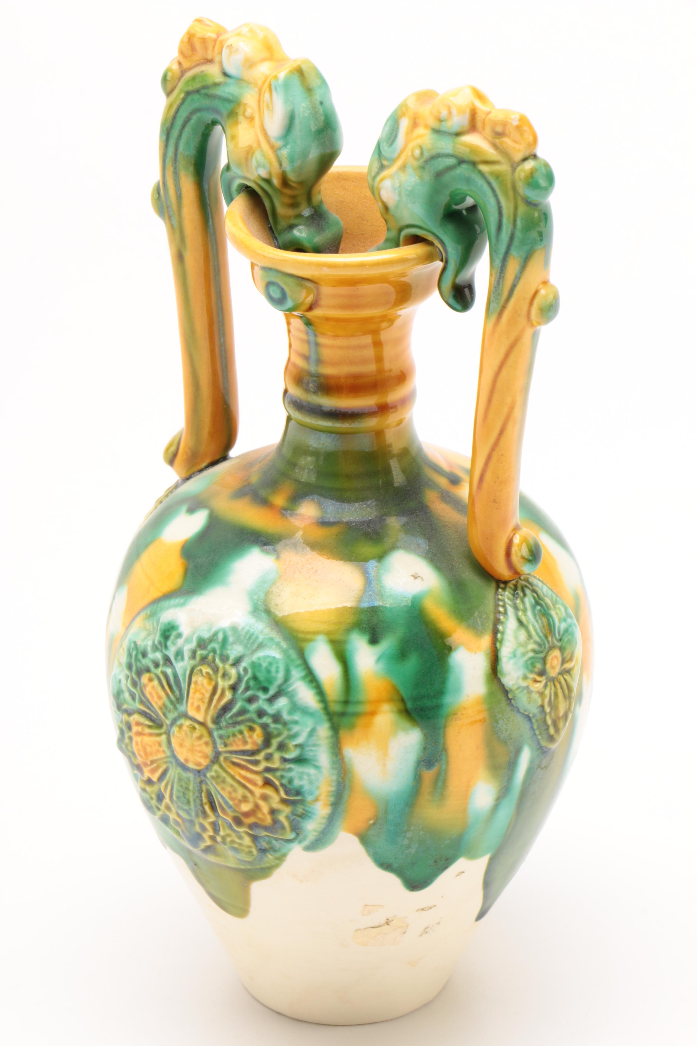 Chinese Sancai Ceramic Amphora