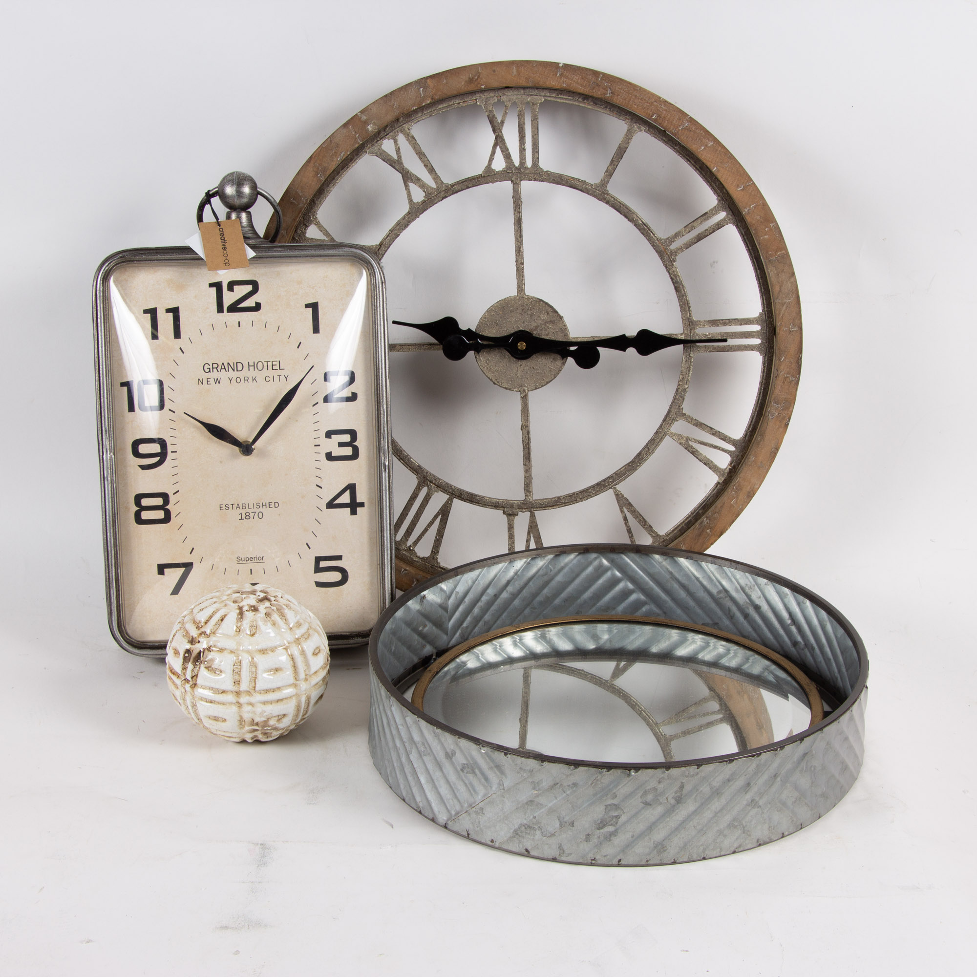 Modern Novelty Clocks and Home Decor