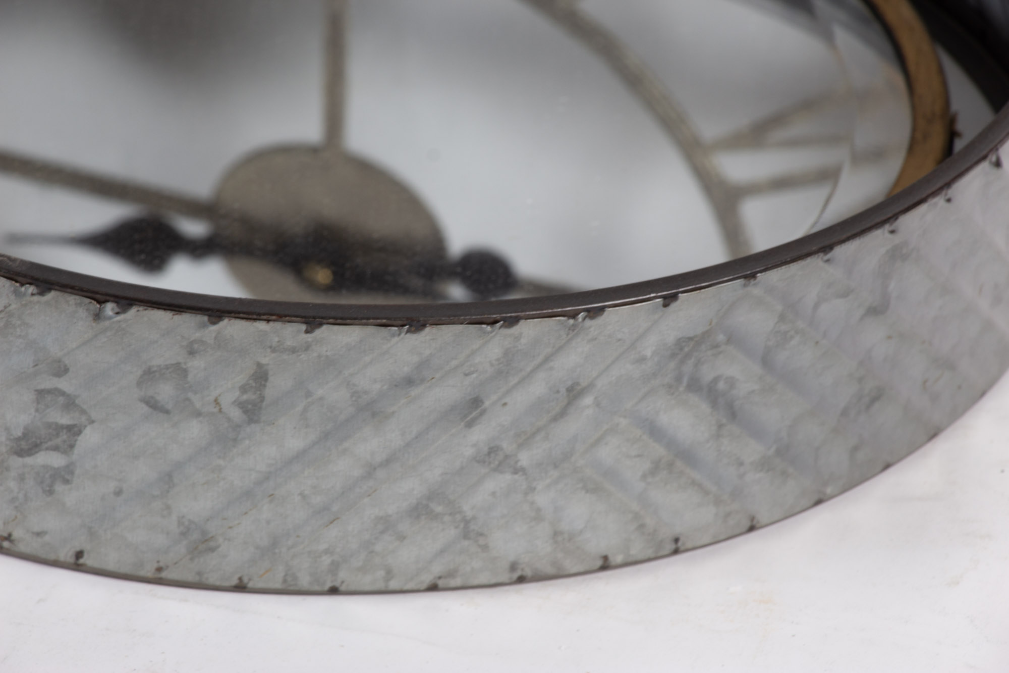 Modern Novelty Clocks and Home Decor