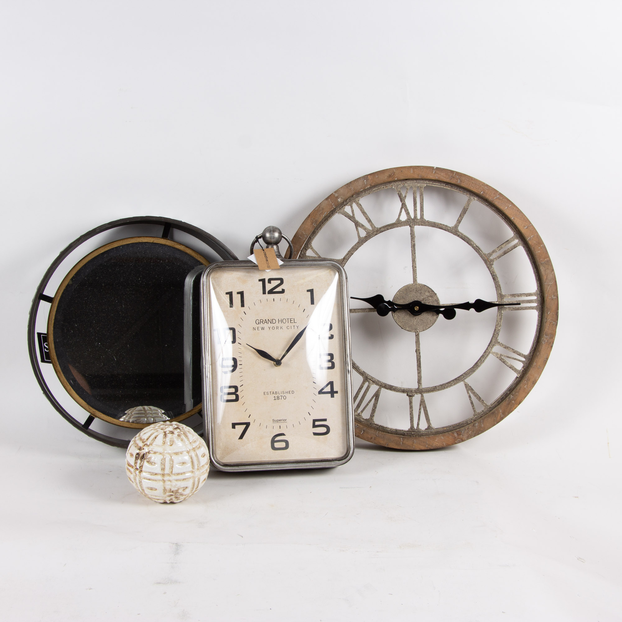 Modern Novelty Clocks and Home Decor