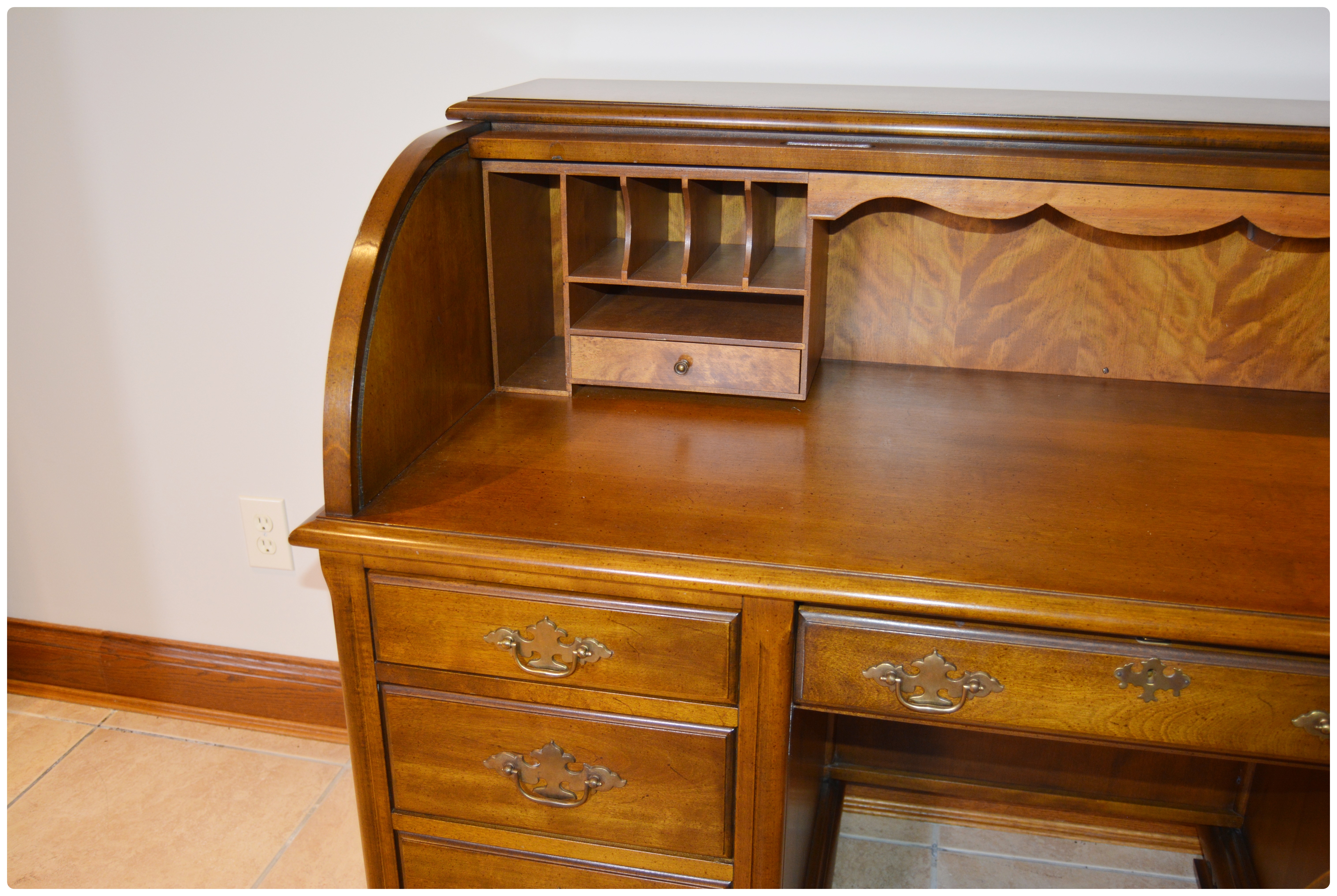 Jasper Cabinet Roll-Top Desk and Drexel-Heritage Swivel Desk Chair