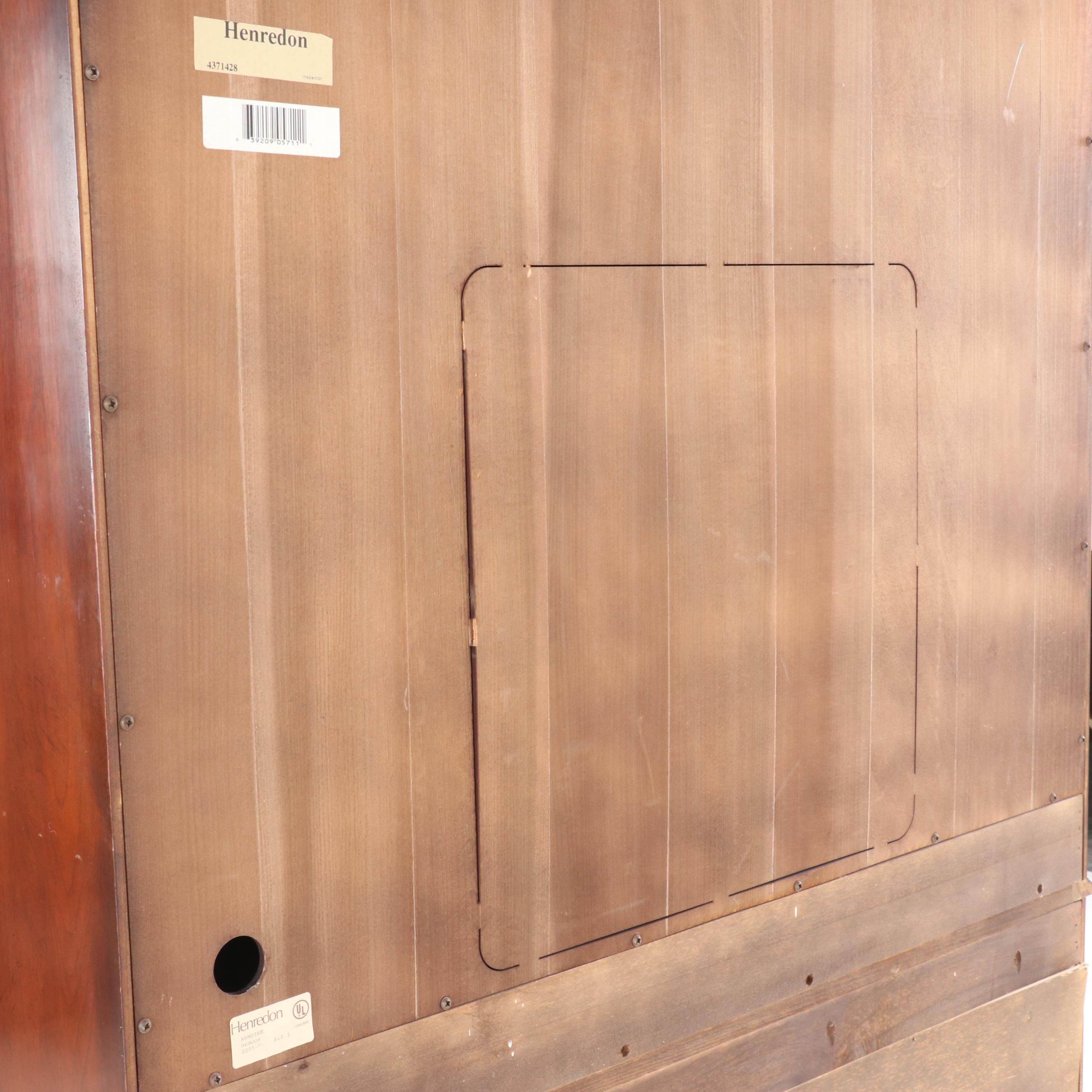 Henredon George III Style Mahogany-Finish Wooden Entertainment Cabinet