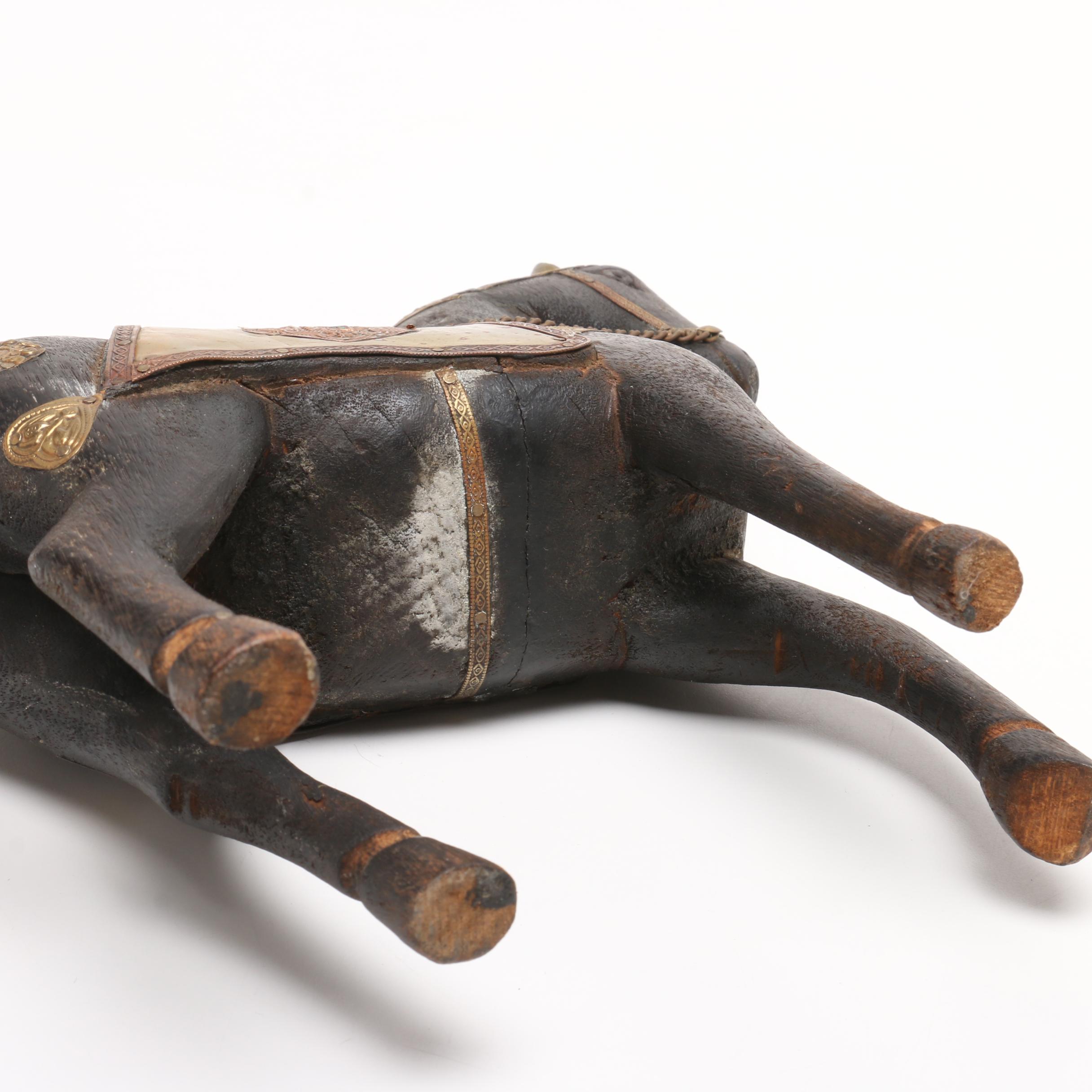 Decorative Horse Figurines