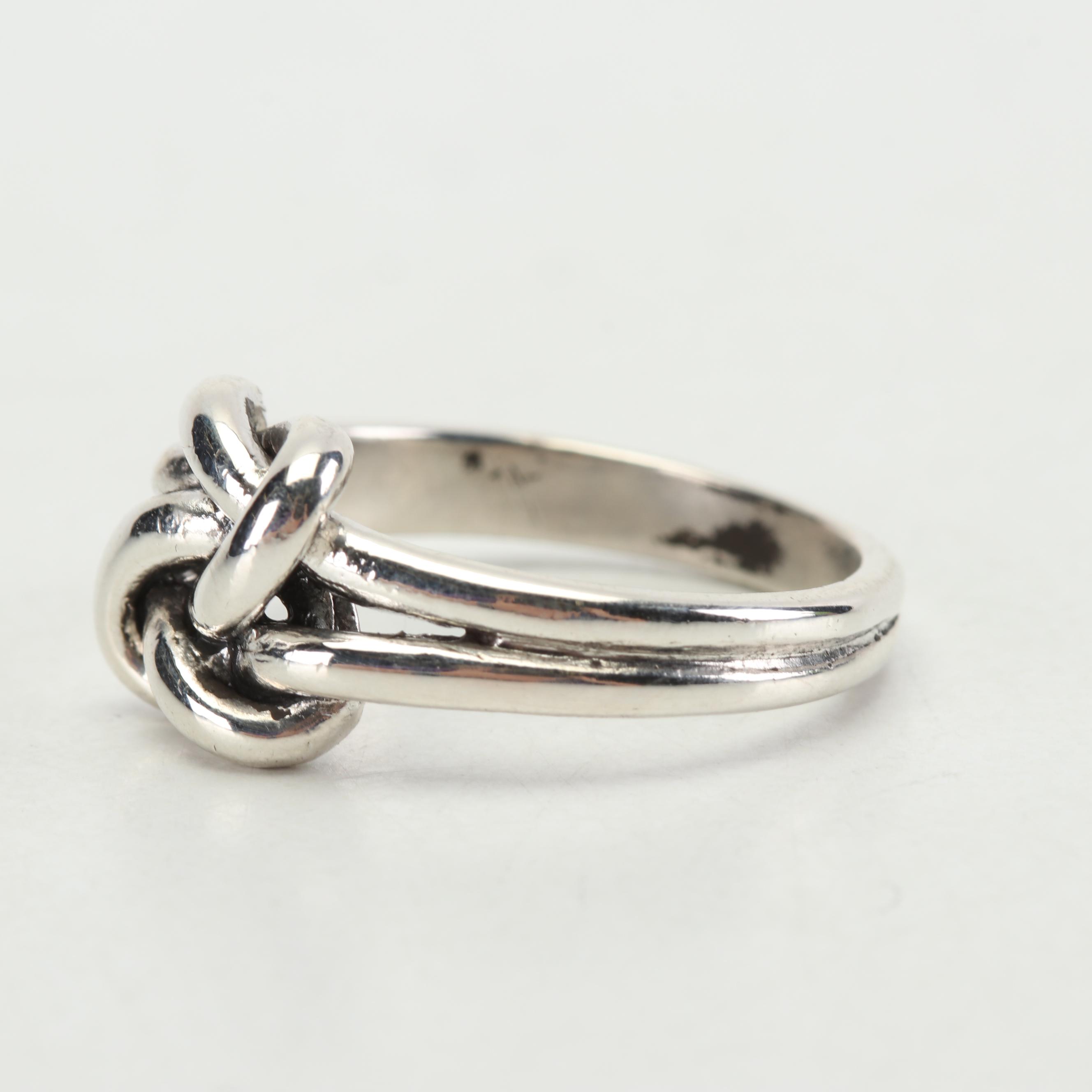 James Avery Sterling Silver "Lovers Knot" Ring