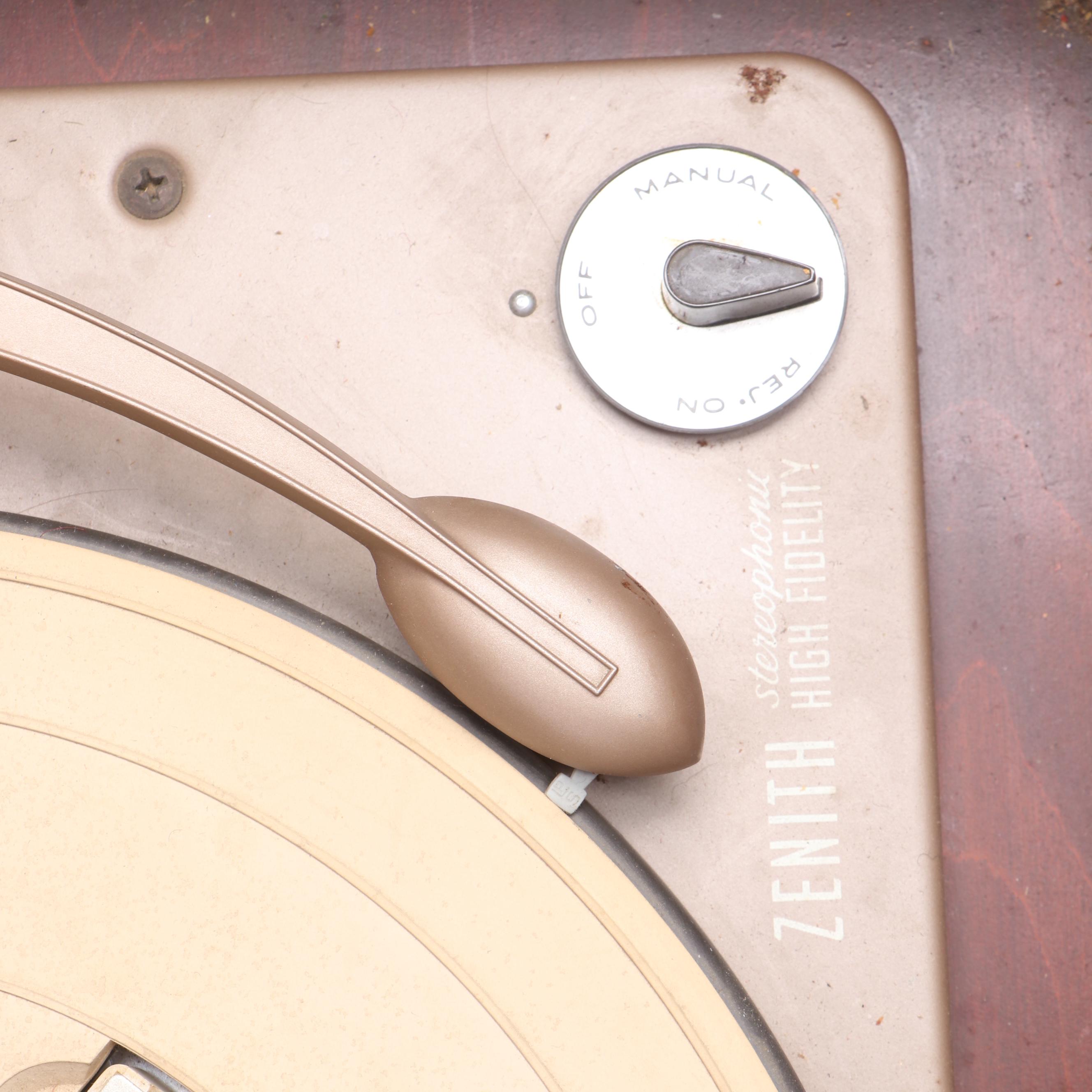 Zenith Stereophonic High Fidelity Console Radio and Turntable, Mid 20th Century