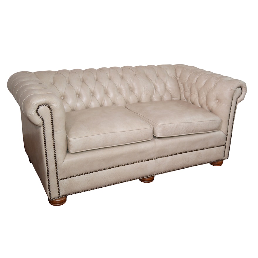 Chesterfield Style Tufted Mottled Leather Loveseat, Contemporary