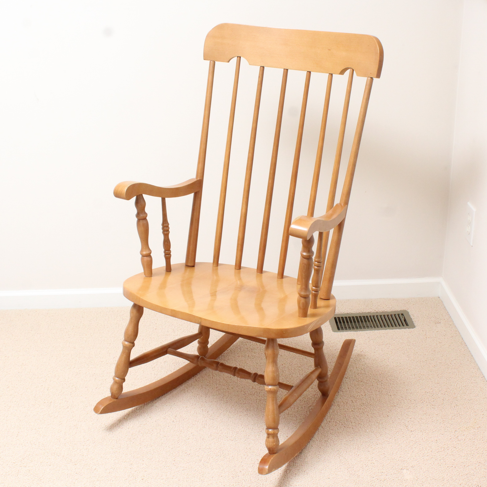 Wood Rocking Chair
