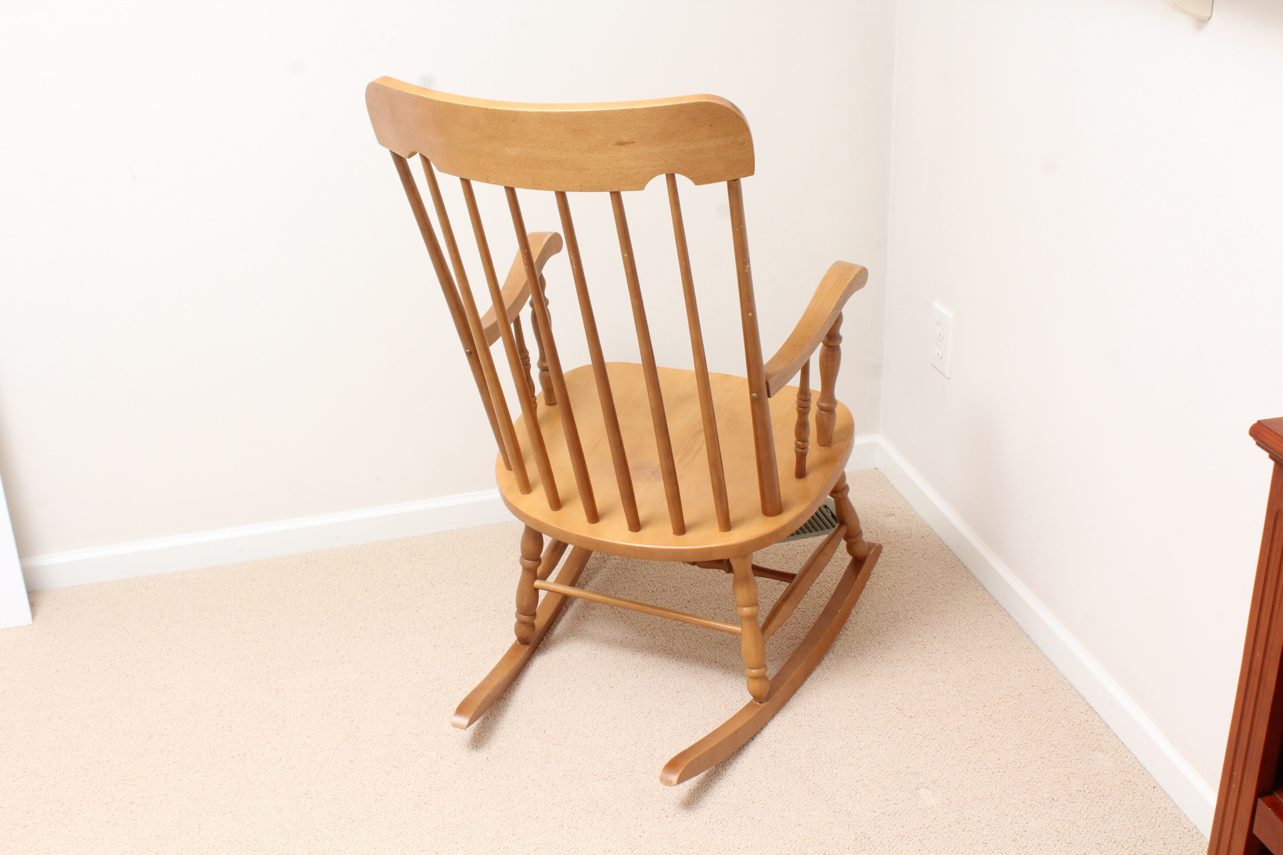 Wood Rocking Chair
