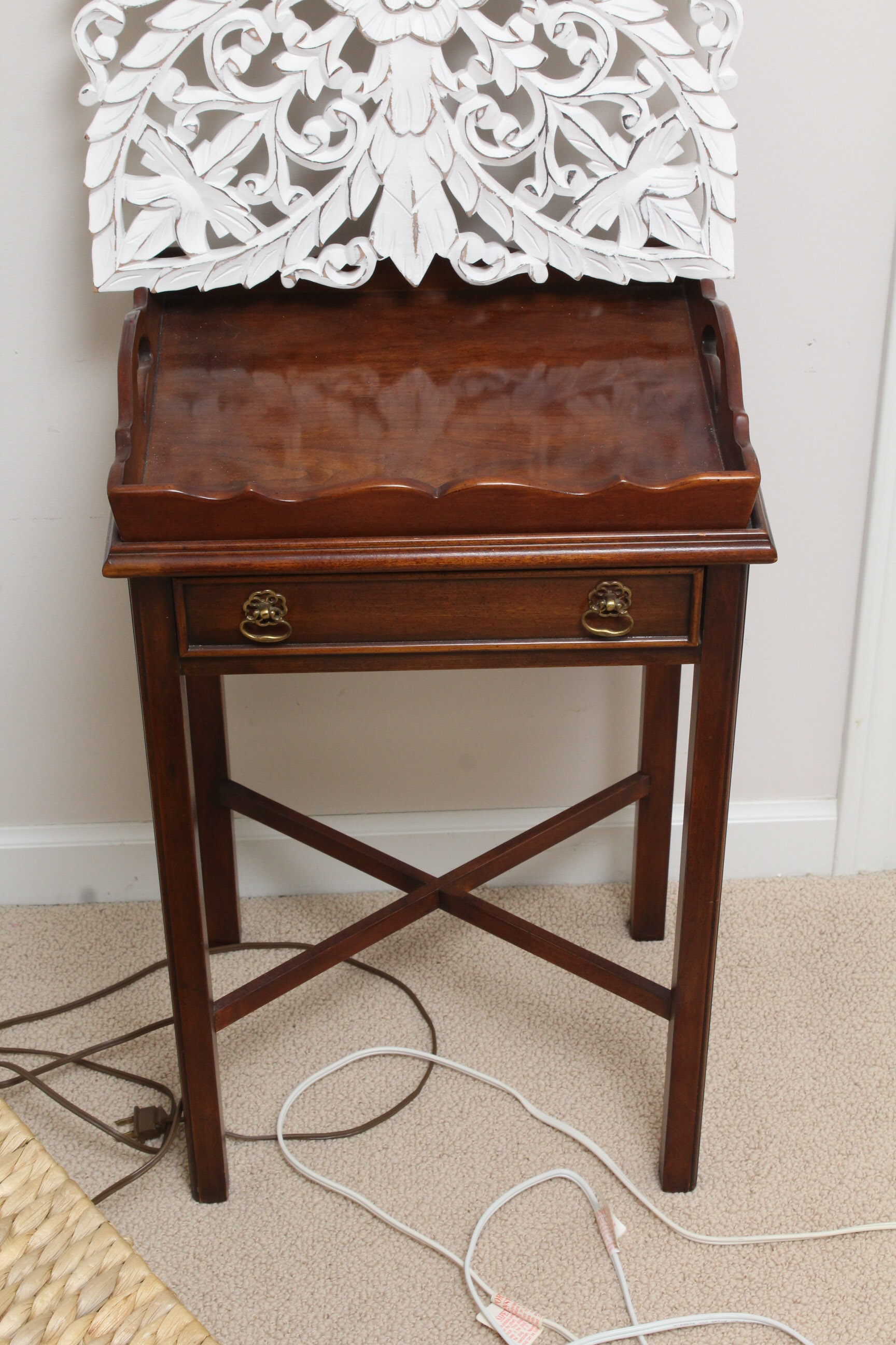 Contemporary Lamps with Drexel Hall Table and Other Decor