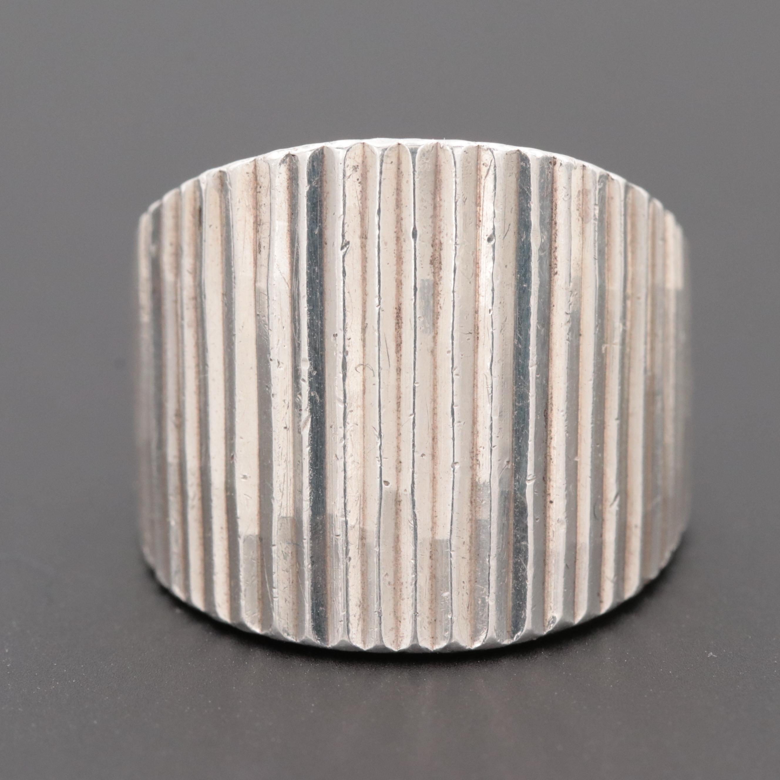 Mexican Sterling Silver Fluted Ring