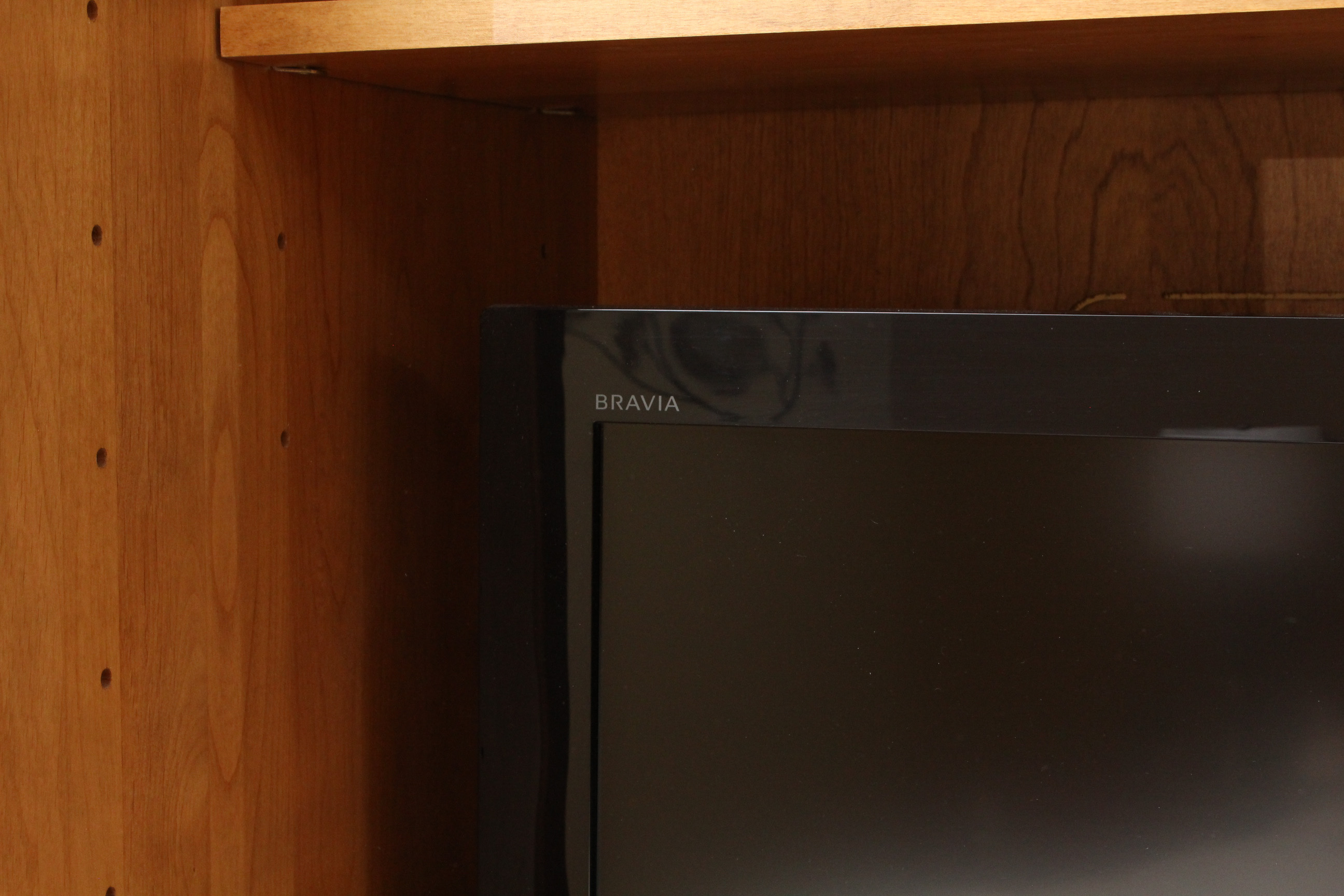 Sony 32-Inch Flat Screen Television