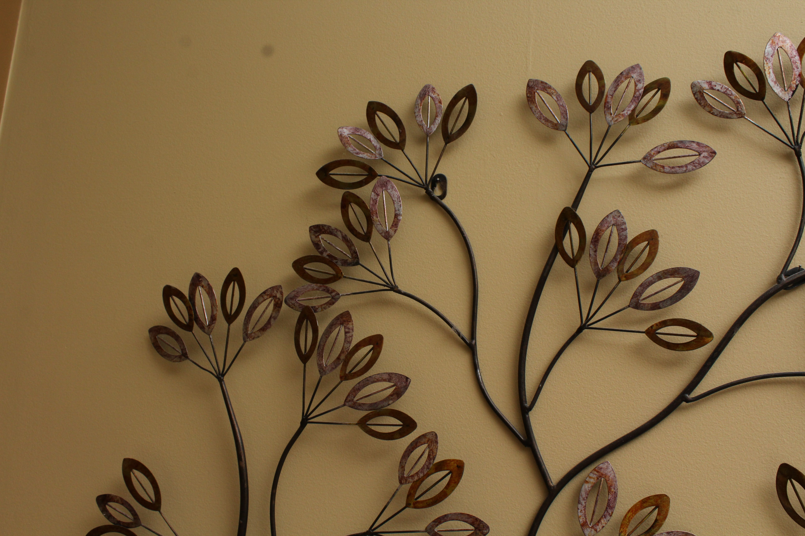 Floral and Foliate Themed Wall Art