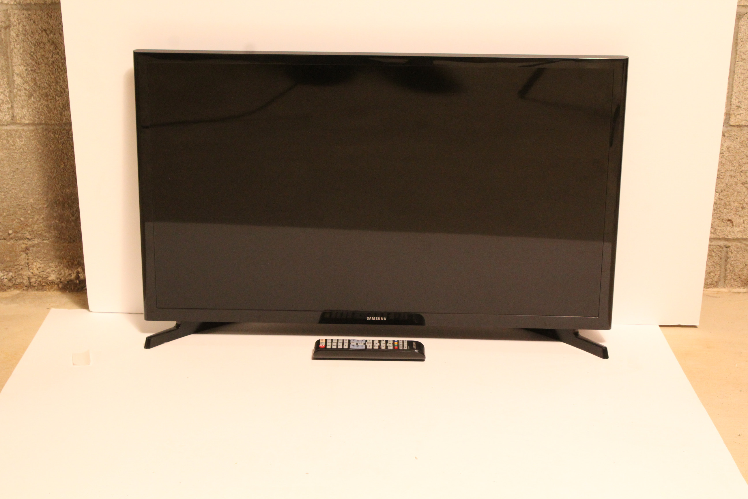32" Samsung TV