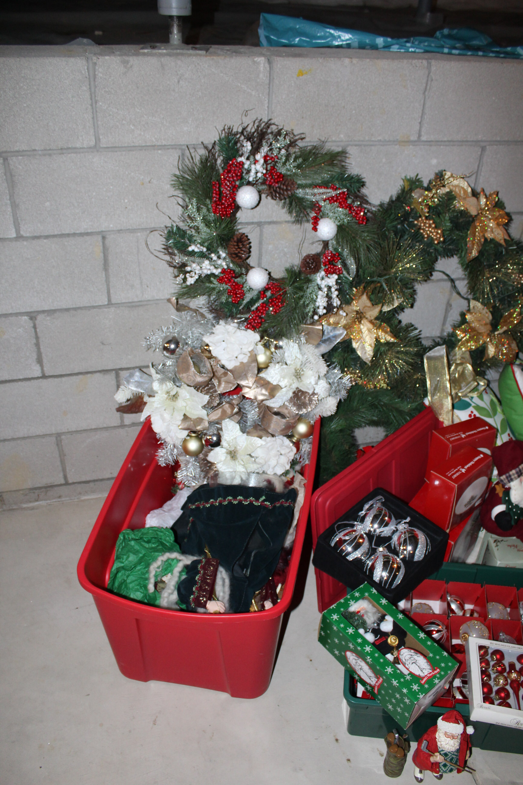 Christmas Holiday Decor