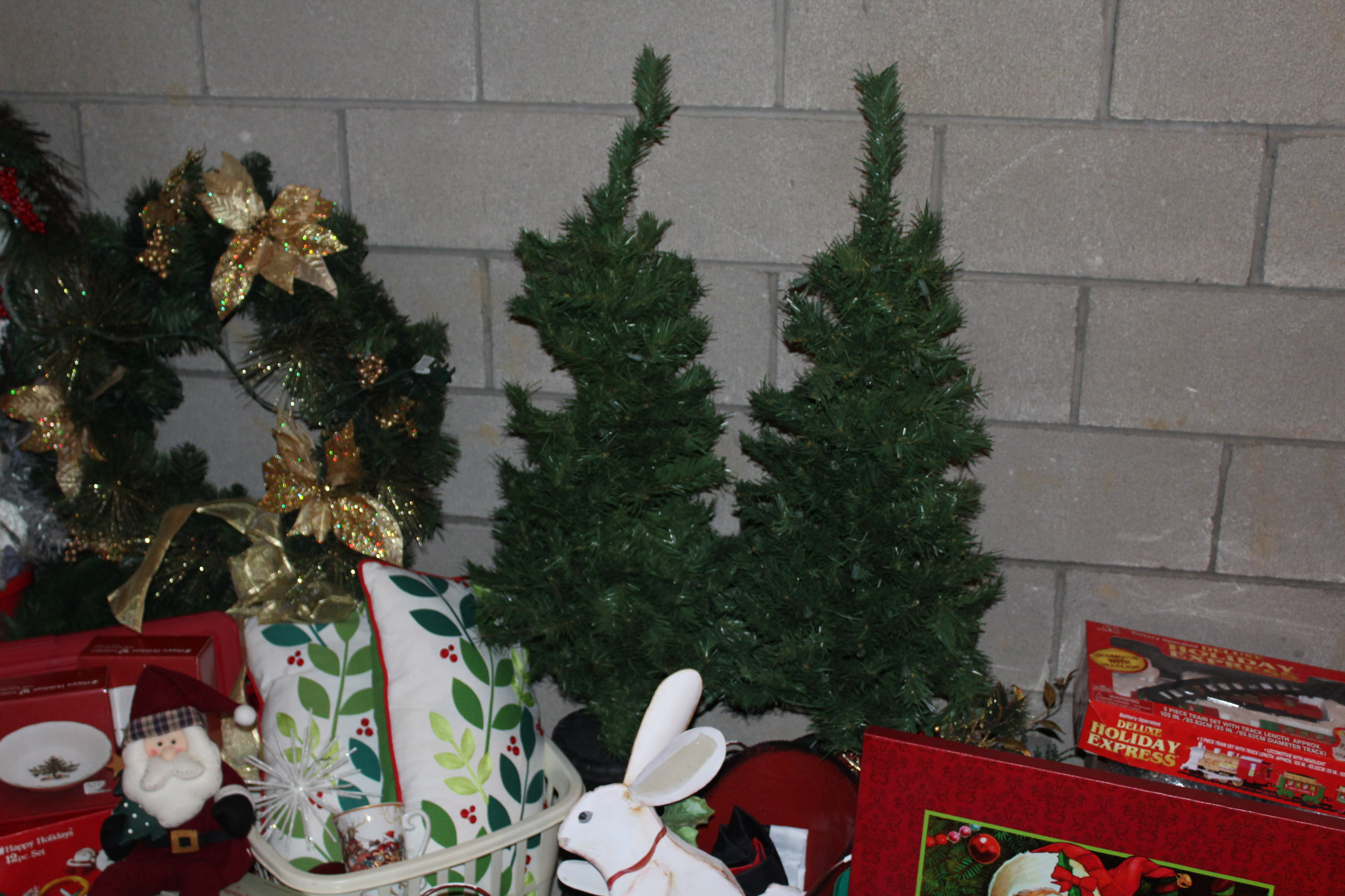 Christmas Holiday Decor