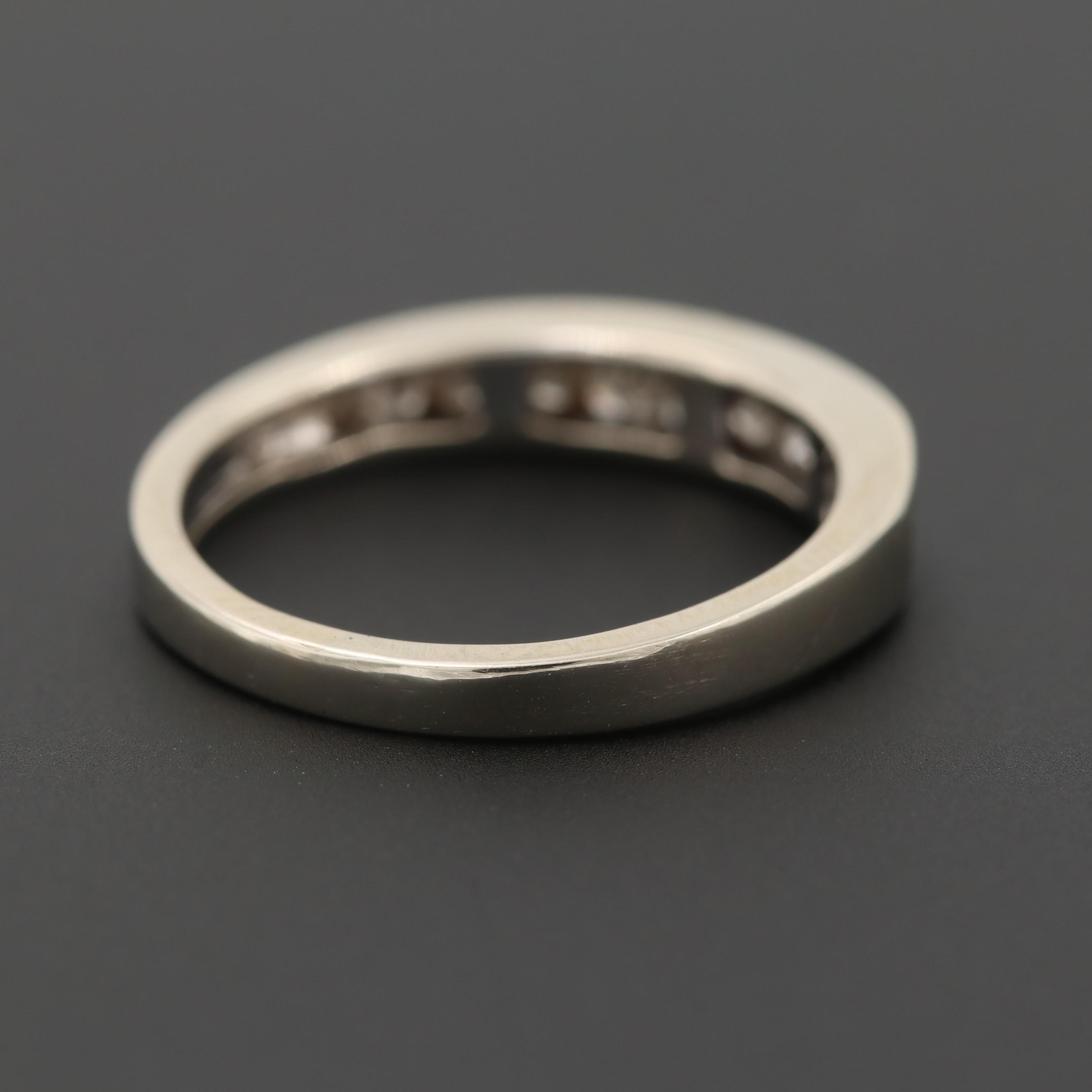 14K White Gold Diamond Ring