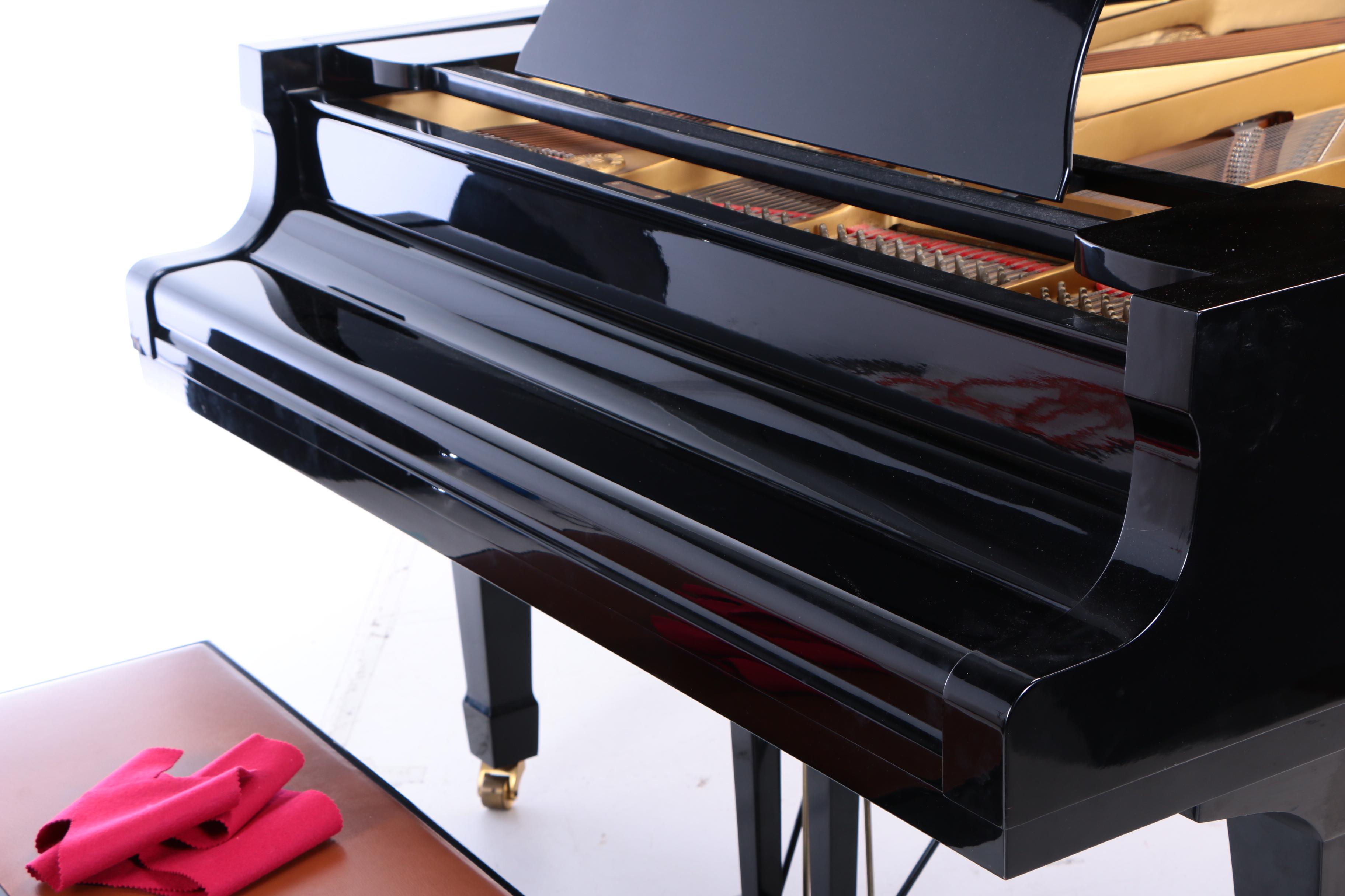 Yamaha C7 Nippon Gakki Concert Grand Piano, 1971