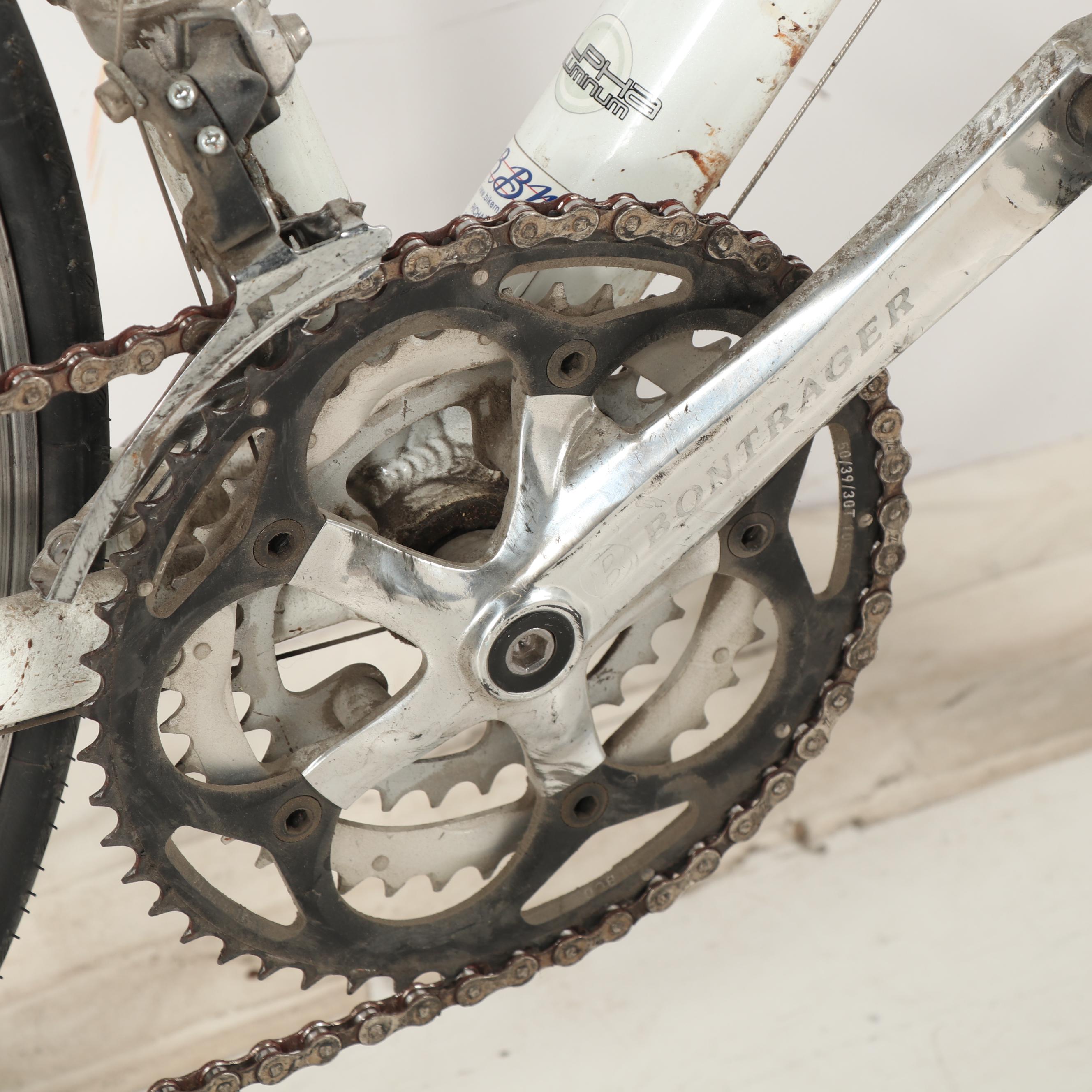 Trek 1.2 Alpha Aluminum Bontrager 56CM Road Bike with CycleOps Trainer