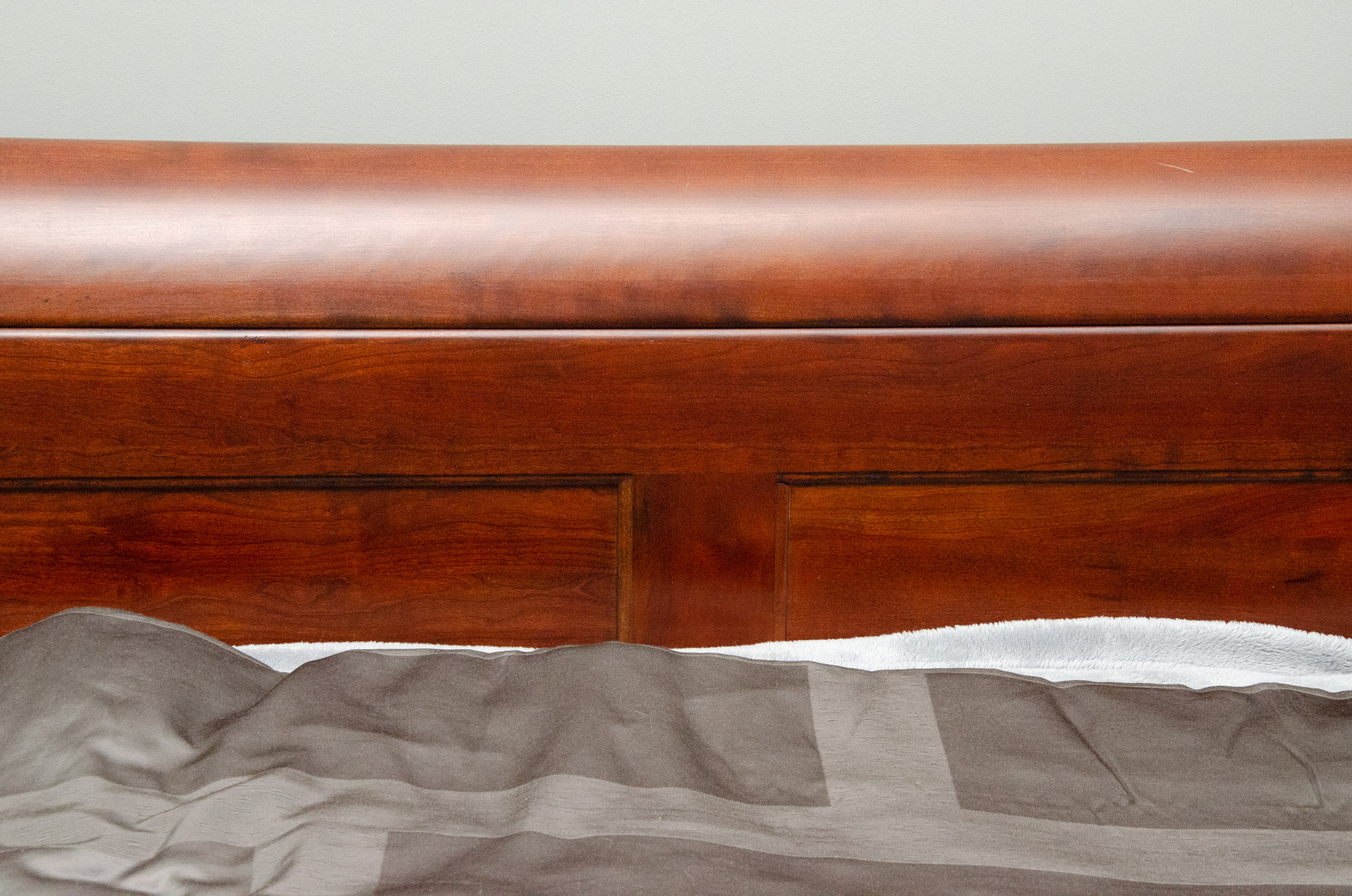 Contemporary Cherry King Size Sleigh Bed Frame