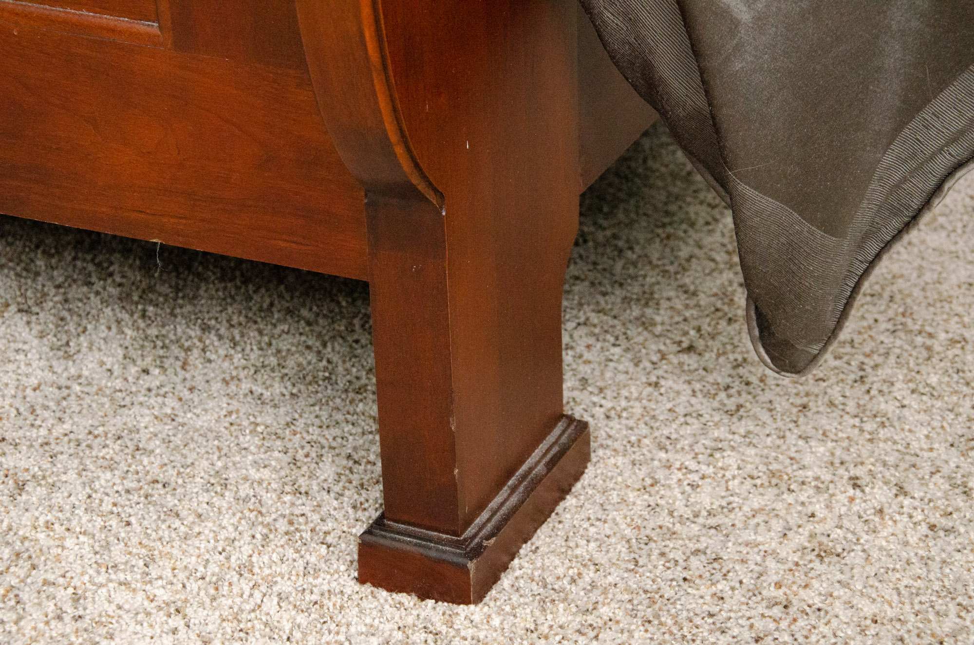 Contemporary Cherry King Size Sleigh Bed Frame