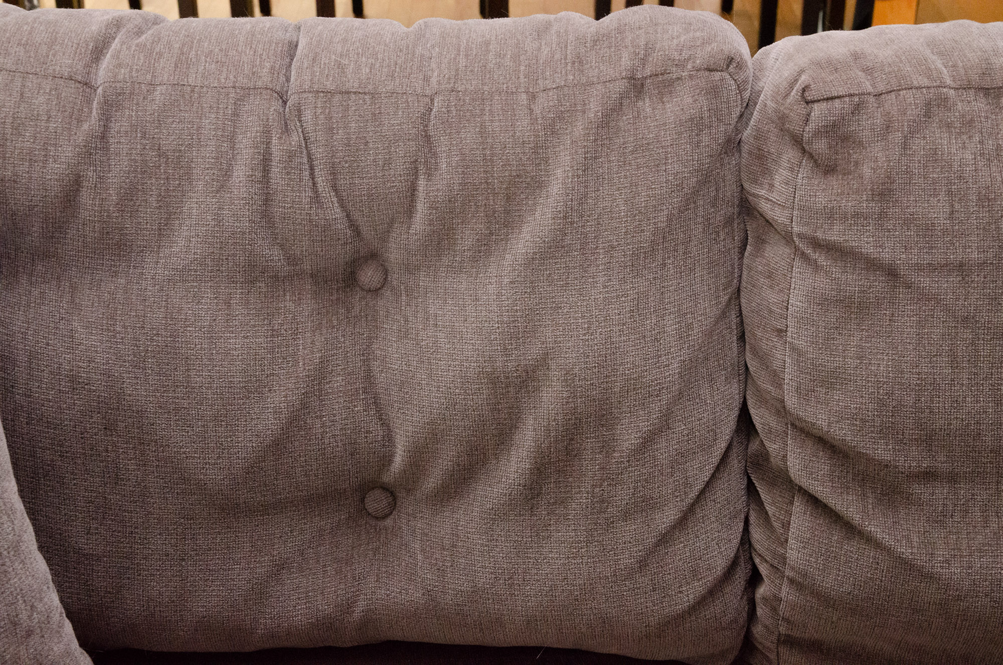 Modern Chenille Upholstered Sofa with Decorative Pillows