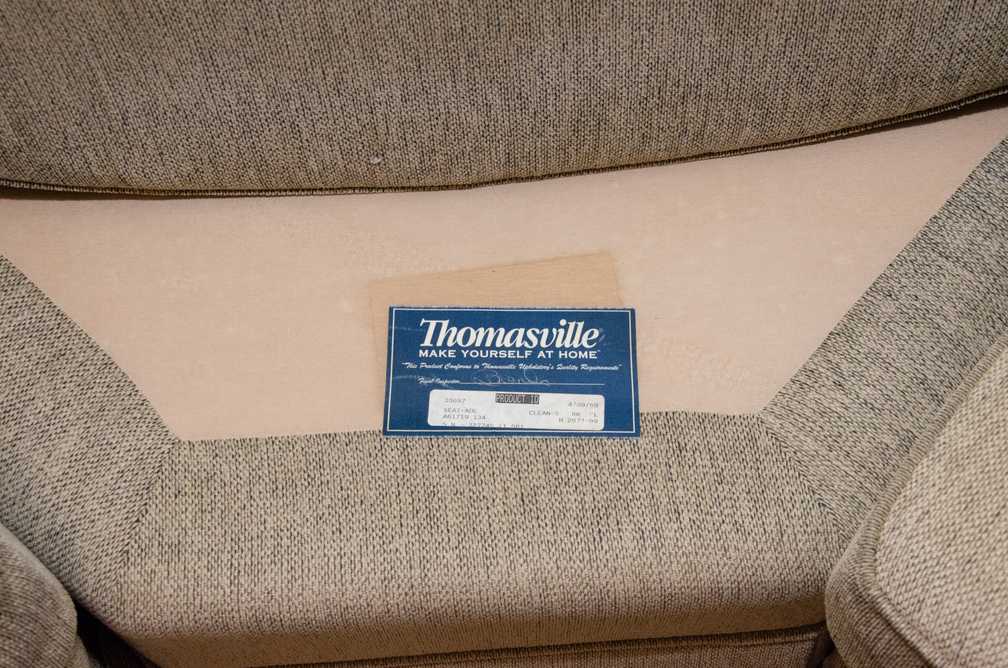 Contemporary Thomasville Upholstered Tweed Sectional Sofa