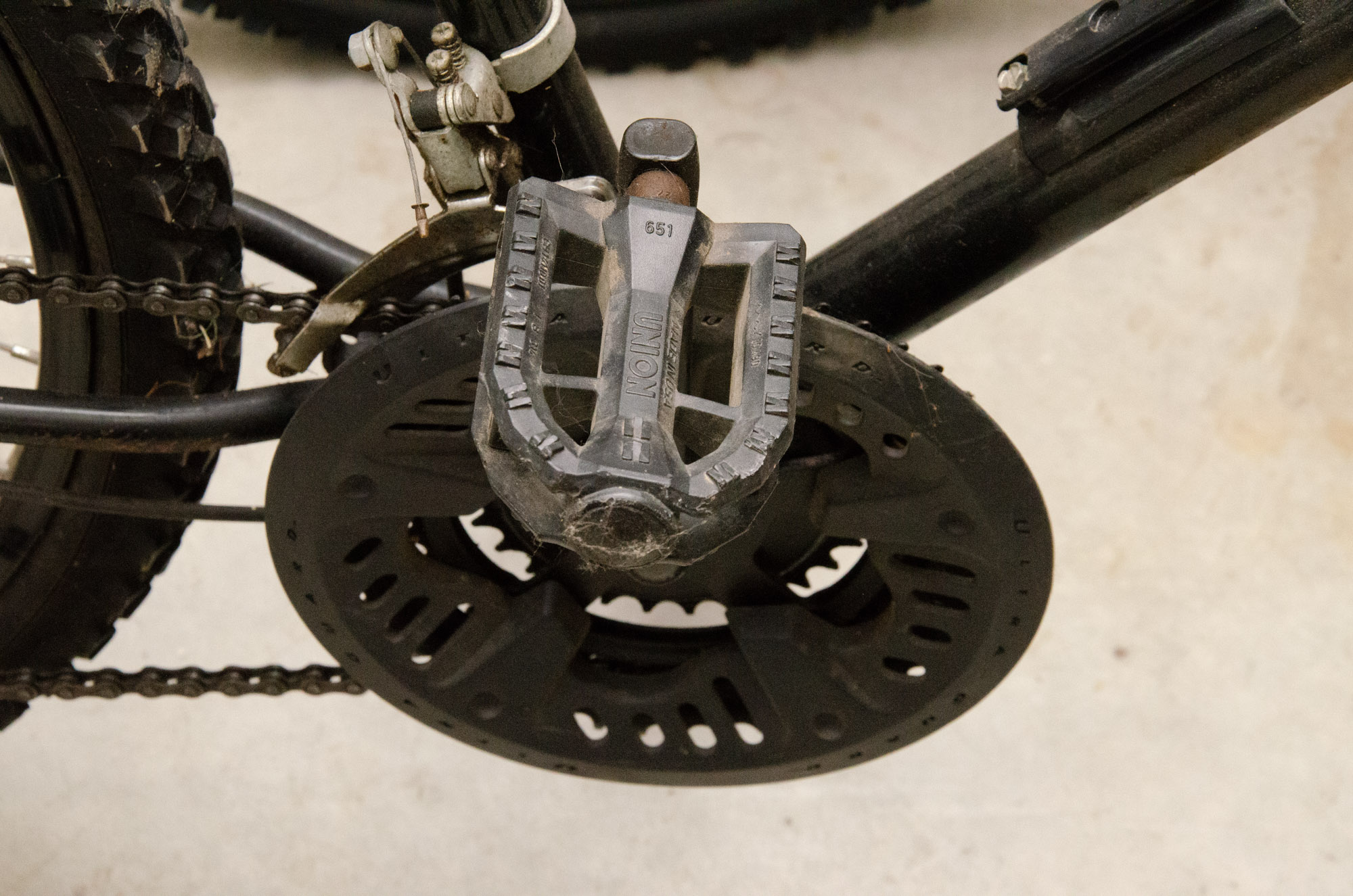 Huffy Back Water 18 Speed Men's and Women's Mountain Bikes