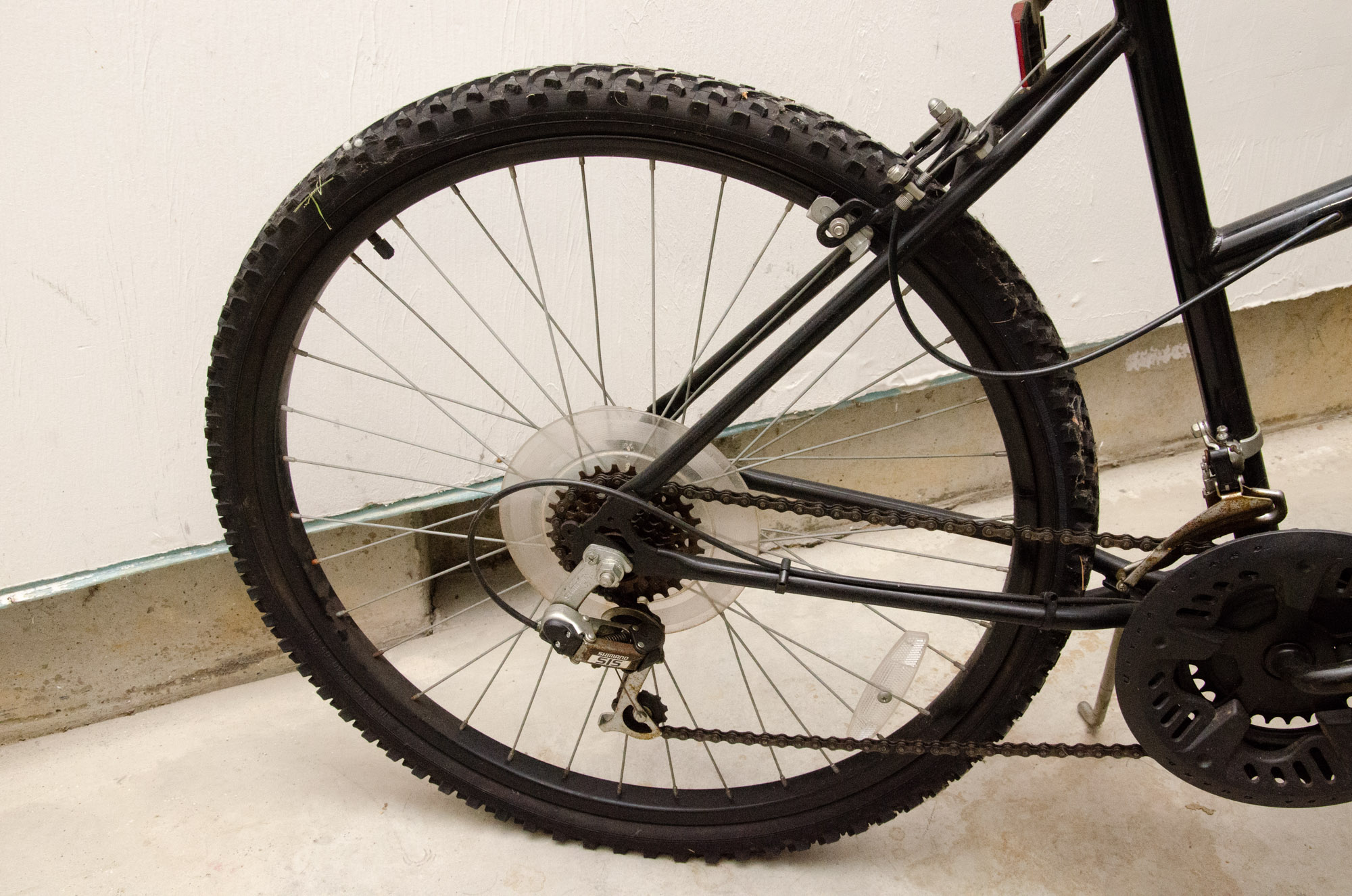 Huffy Back Water 18 Speed Men's and Women's Mountain Bikes