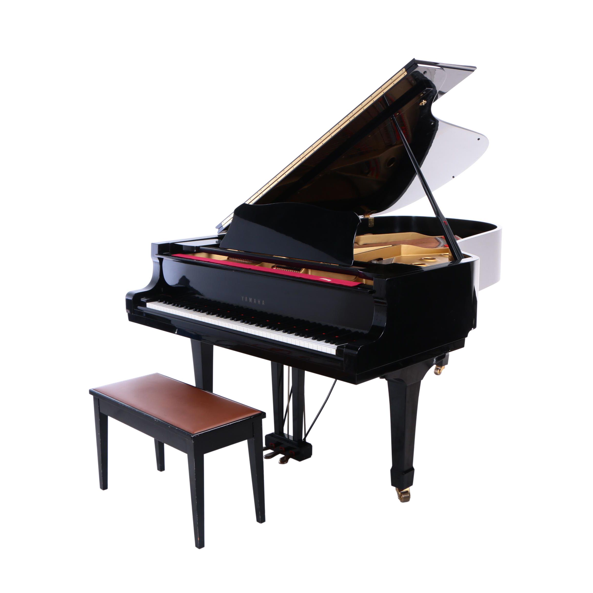 グランドピアニスト/Grand Pianist with YAMAHA Yamaha S7X Grand Piano | Faust Harrison Pianos