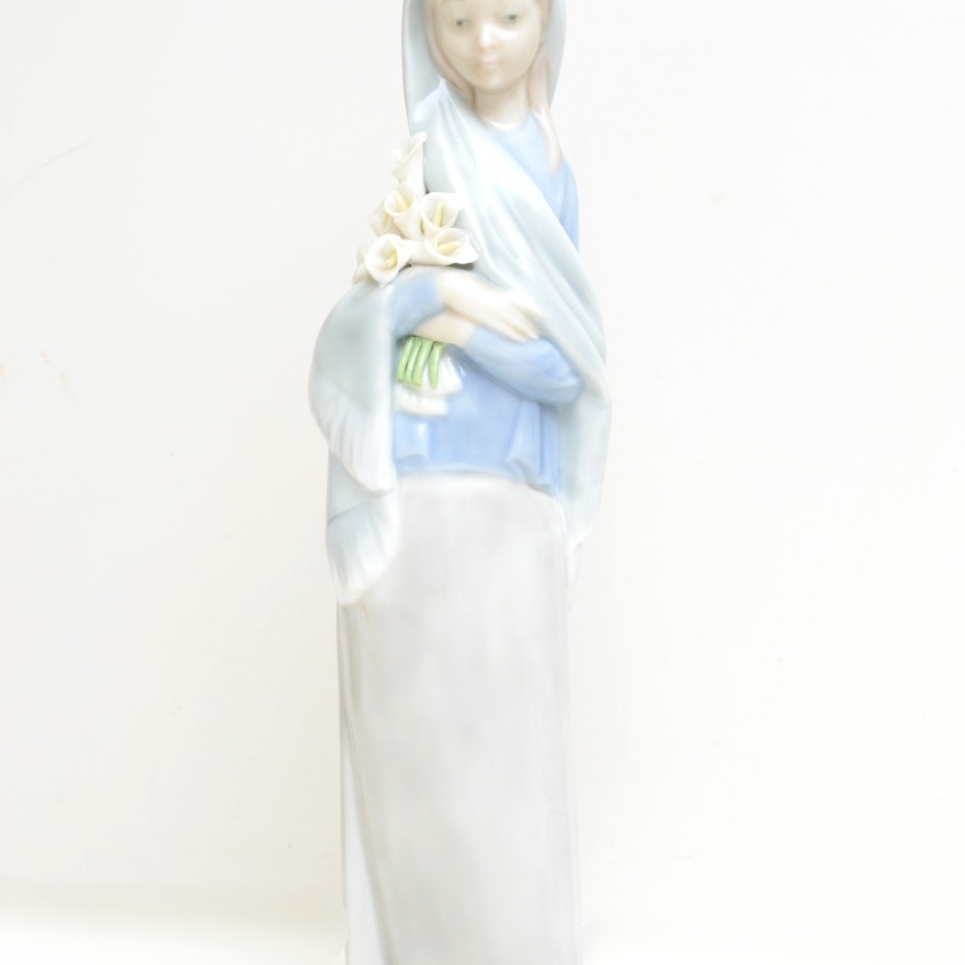 Lladro Porcelain Figurine