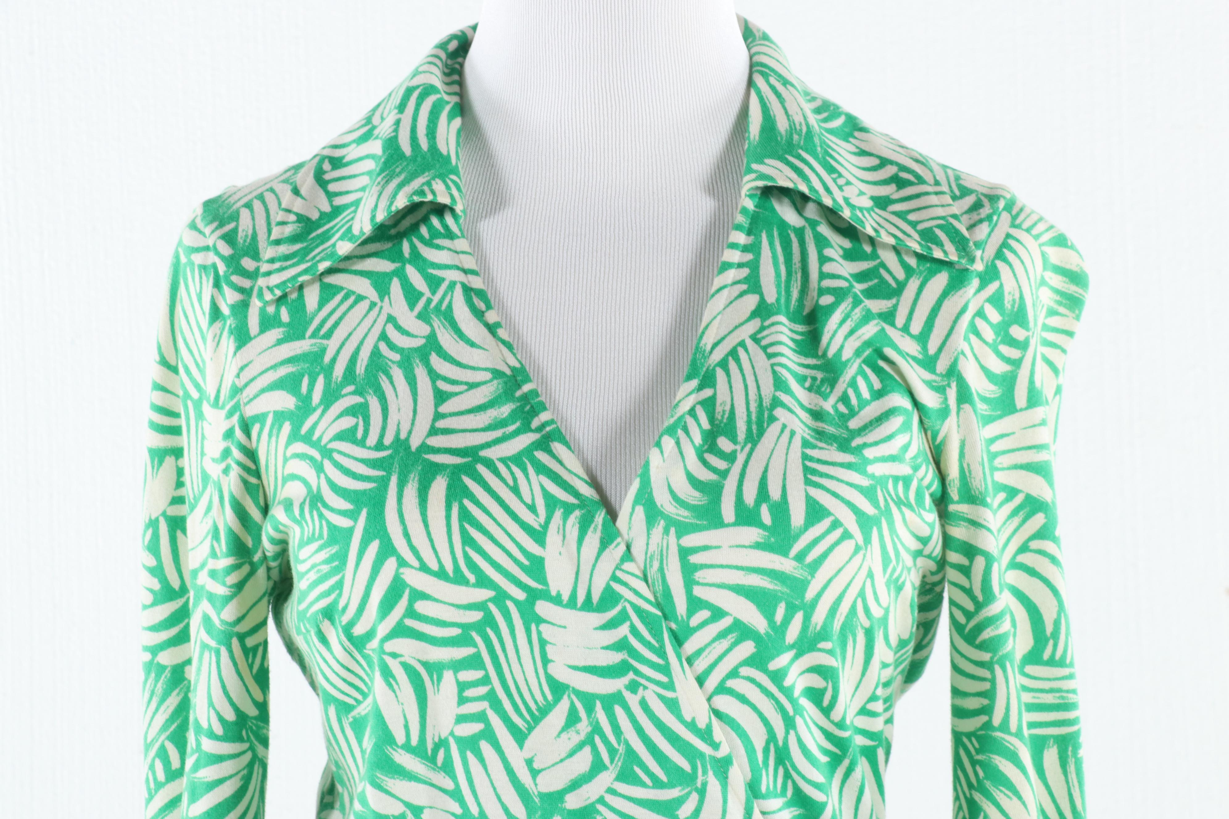 Diane von Furstenberg Signature Wrap Dress, 1974 Vintage