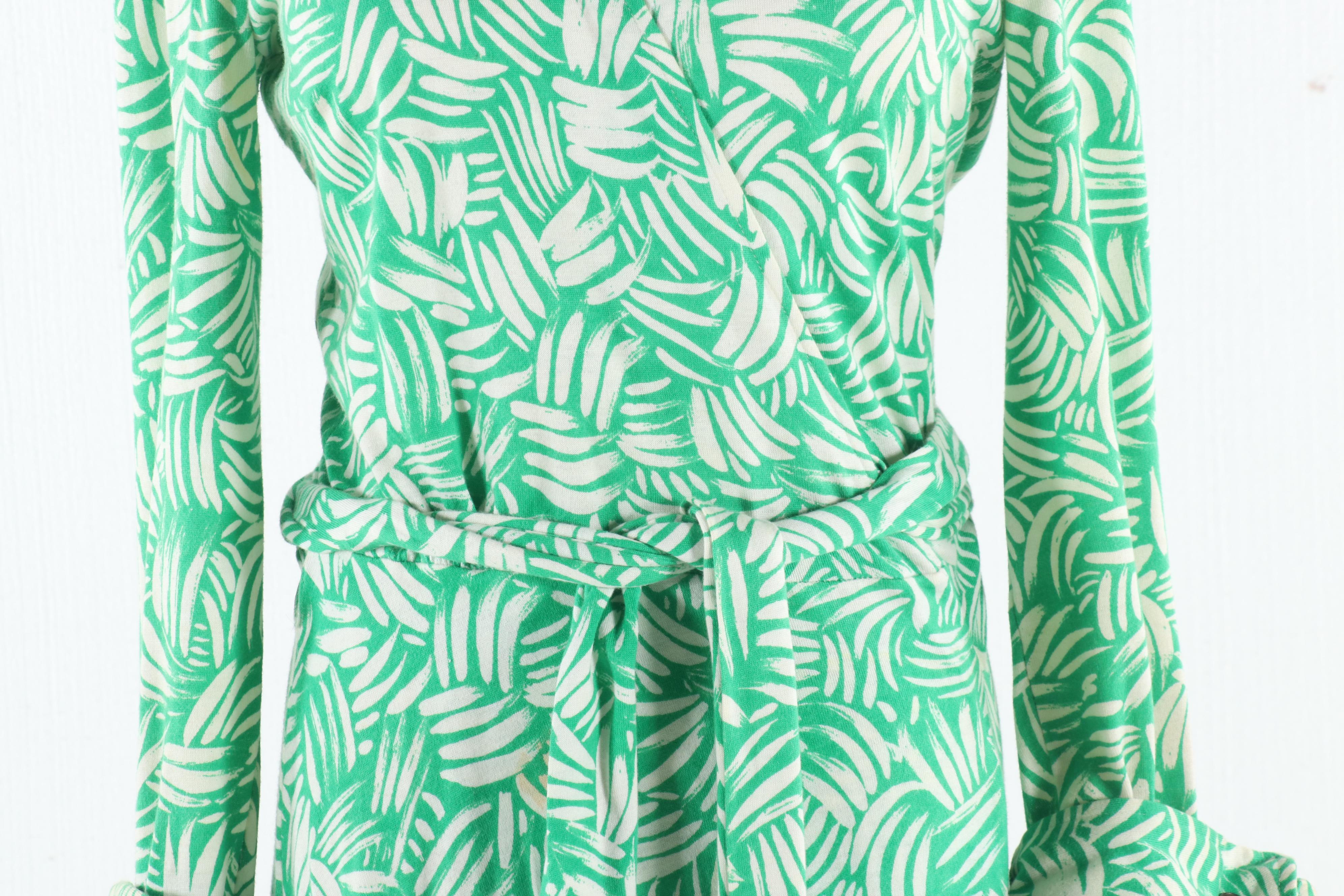 Diane von Furstenberg Signature Wrap Dress, 1974 Vintage