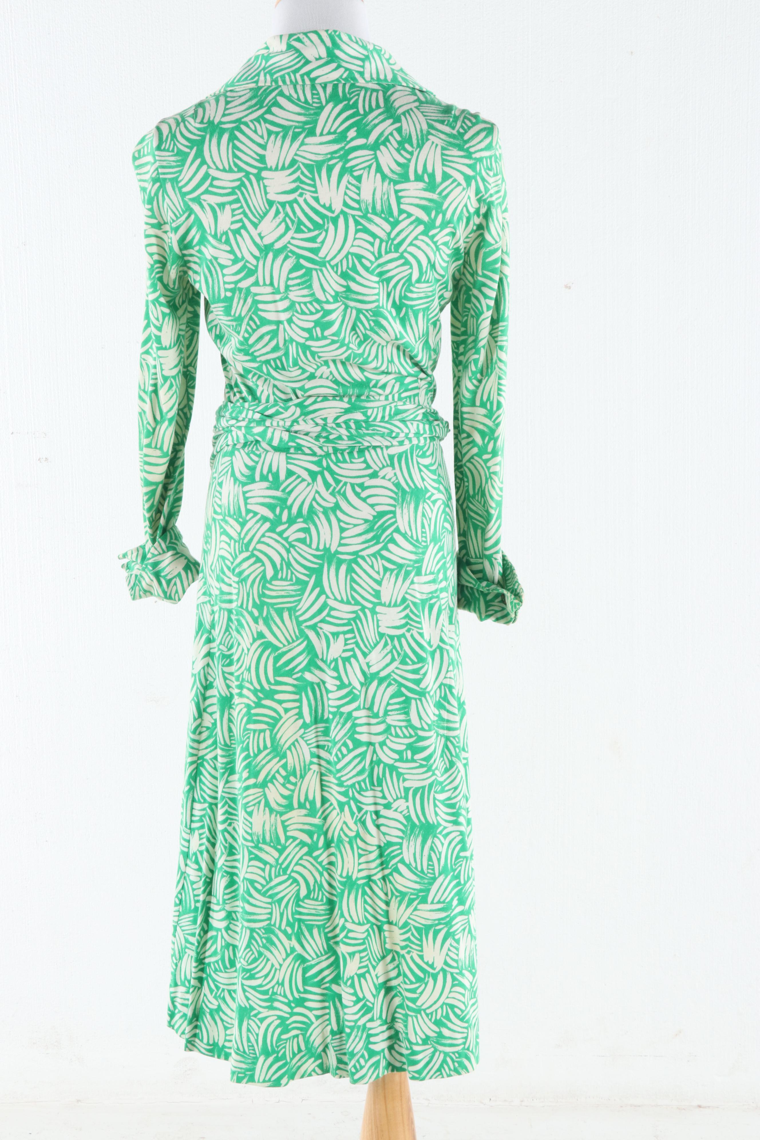Diane von Furstenberg Signature Wrap Dress, 1974 Vintage