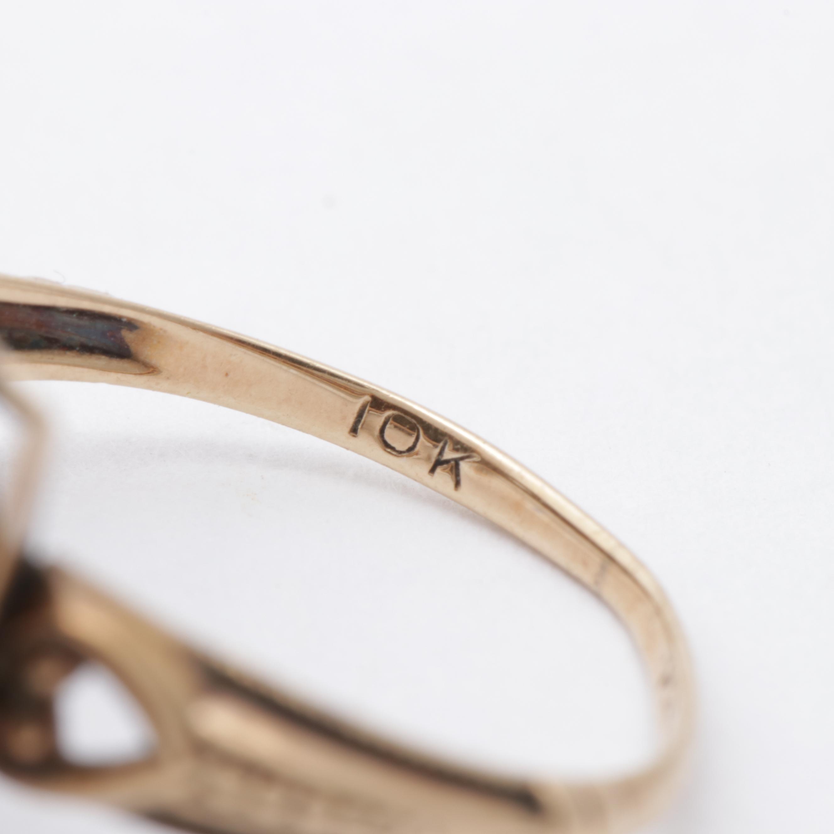 10K Yellow Gold Tiger's Eye Cameo Ring