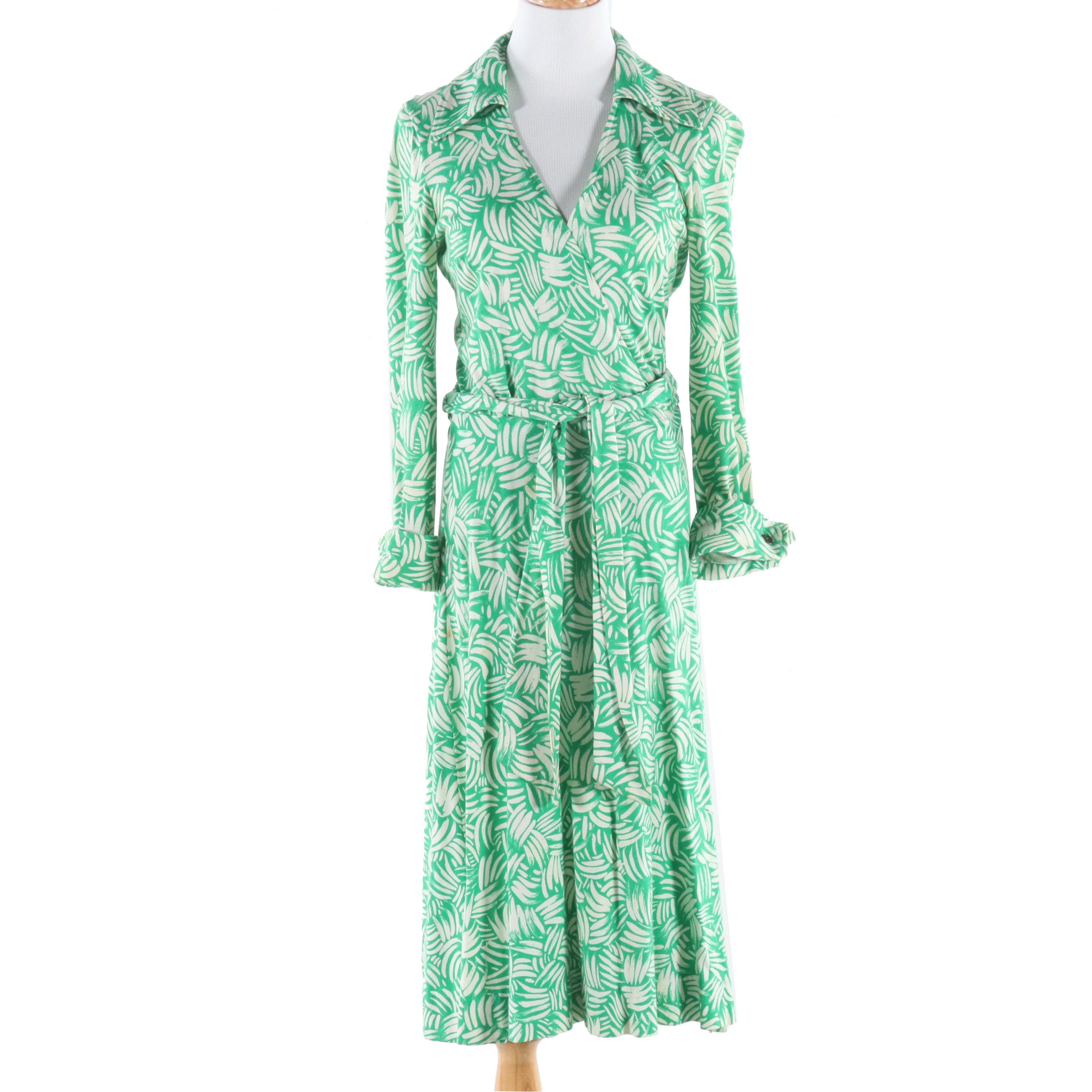 Diane von Furstenberg Signature Wrap Dress, 1974 Vintage