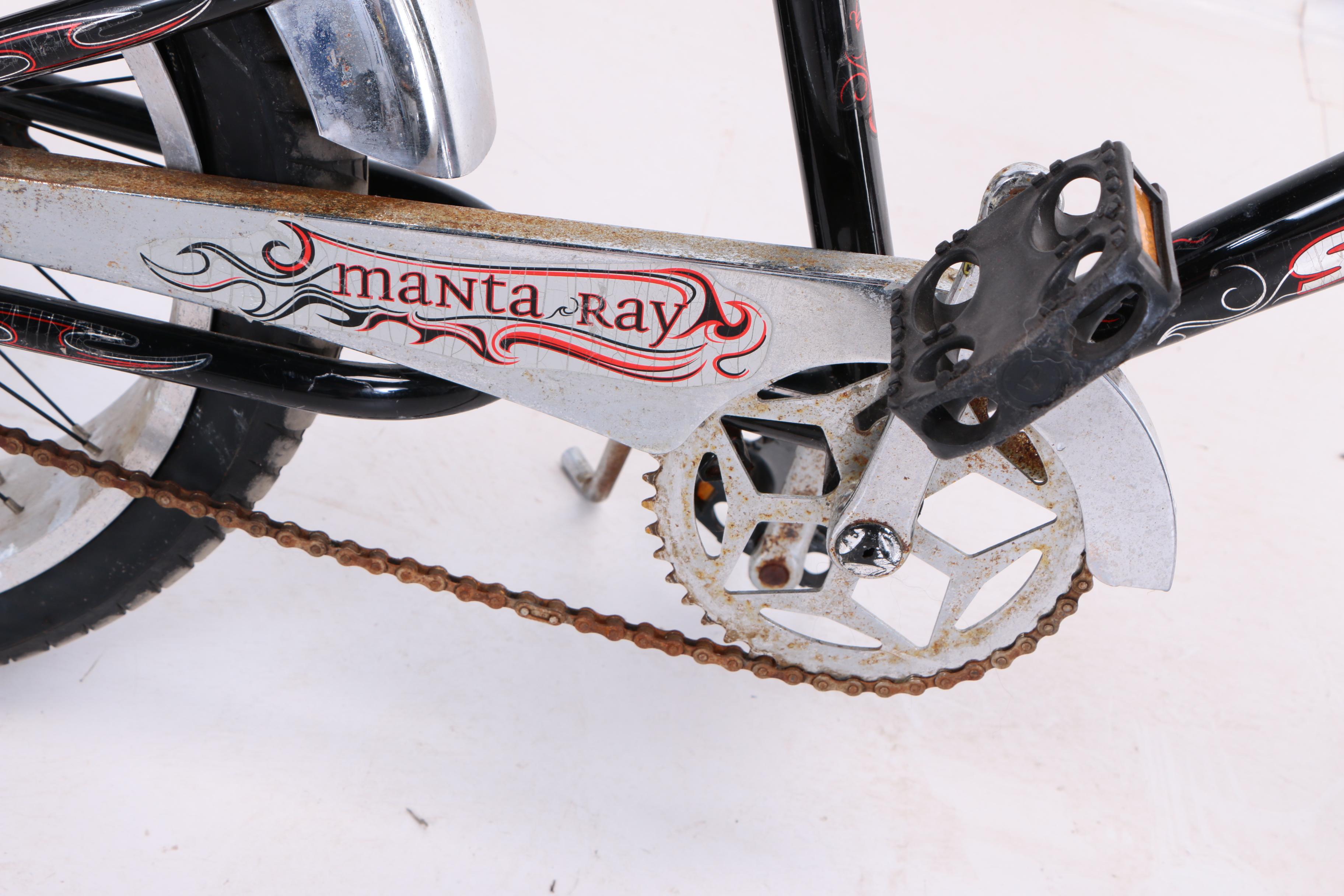 2005-2006 Black Schwinn Manta-Ray Bicycle