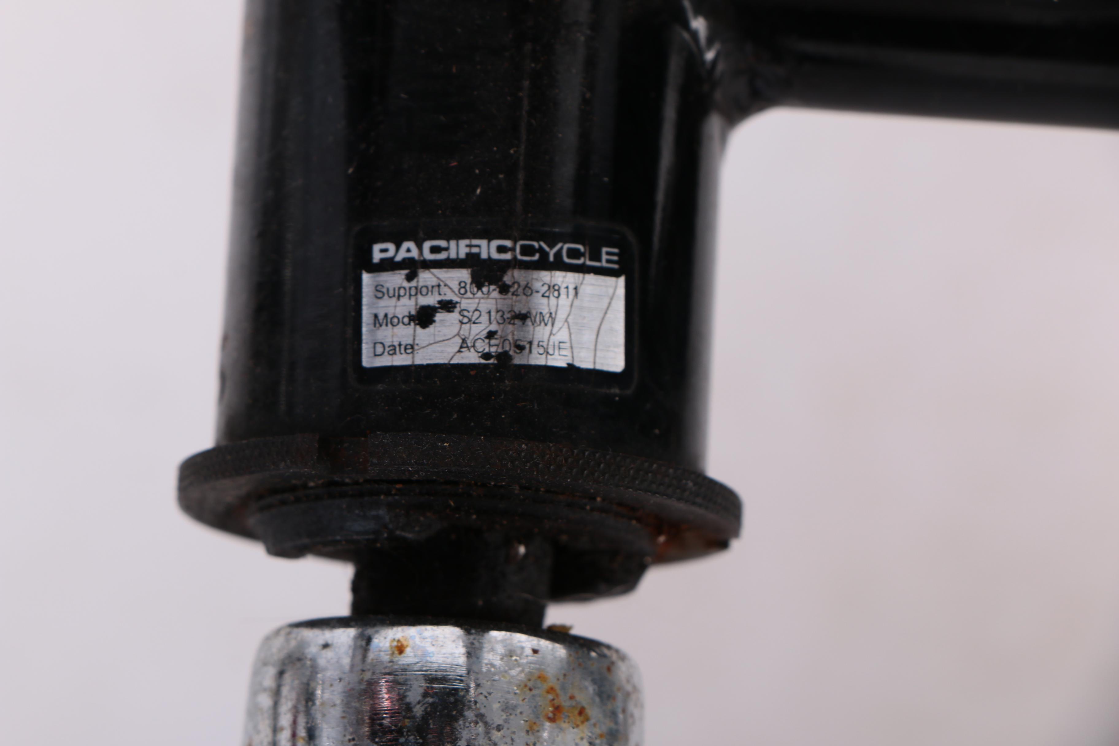 2005-2006 Black Schwinn Manta-Ray Bicycle