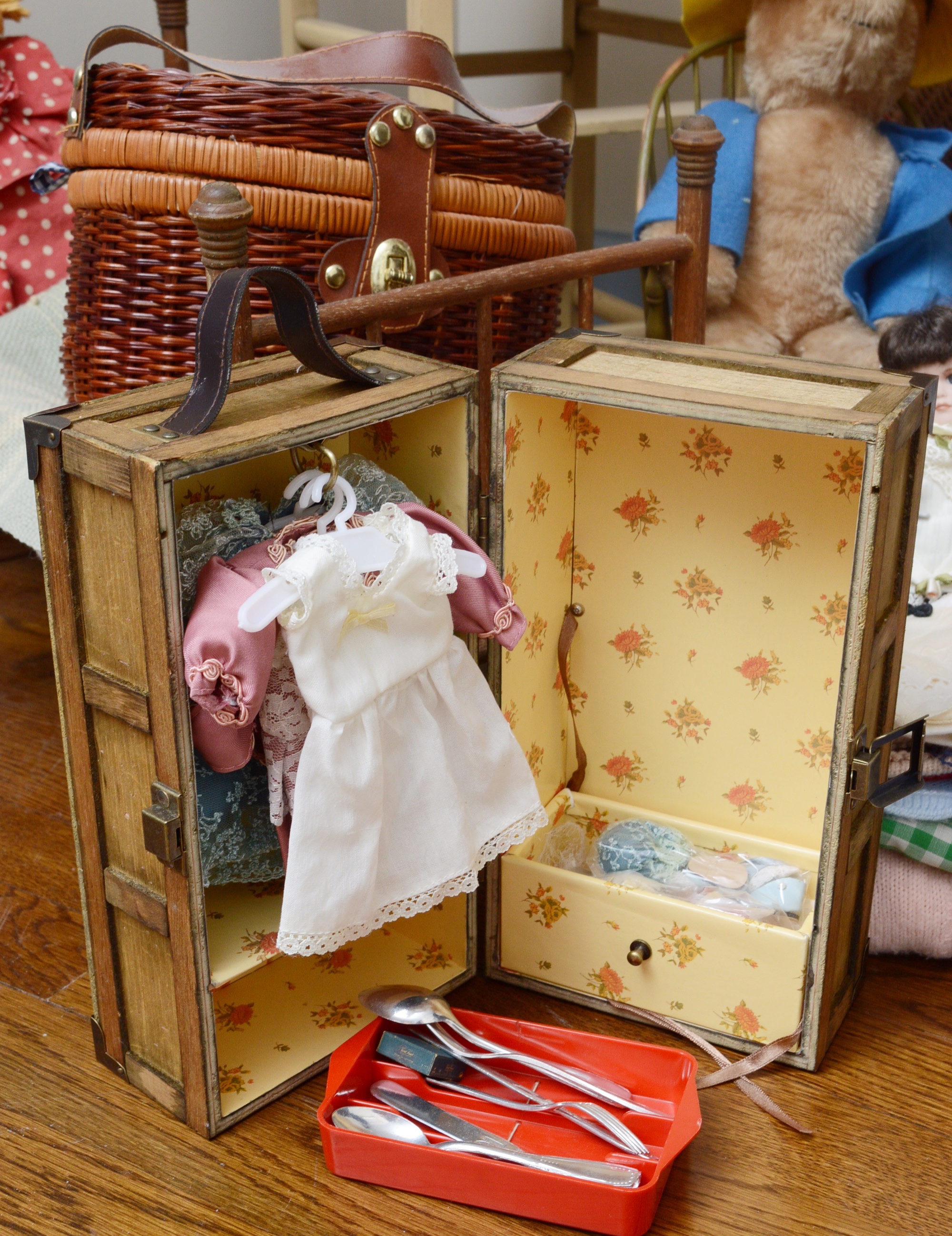 Porcelain Doll with Sleepy Eyes, Doll Furniture, Clothes, and Accessories