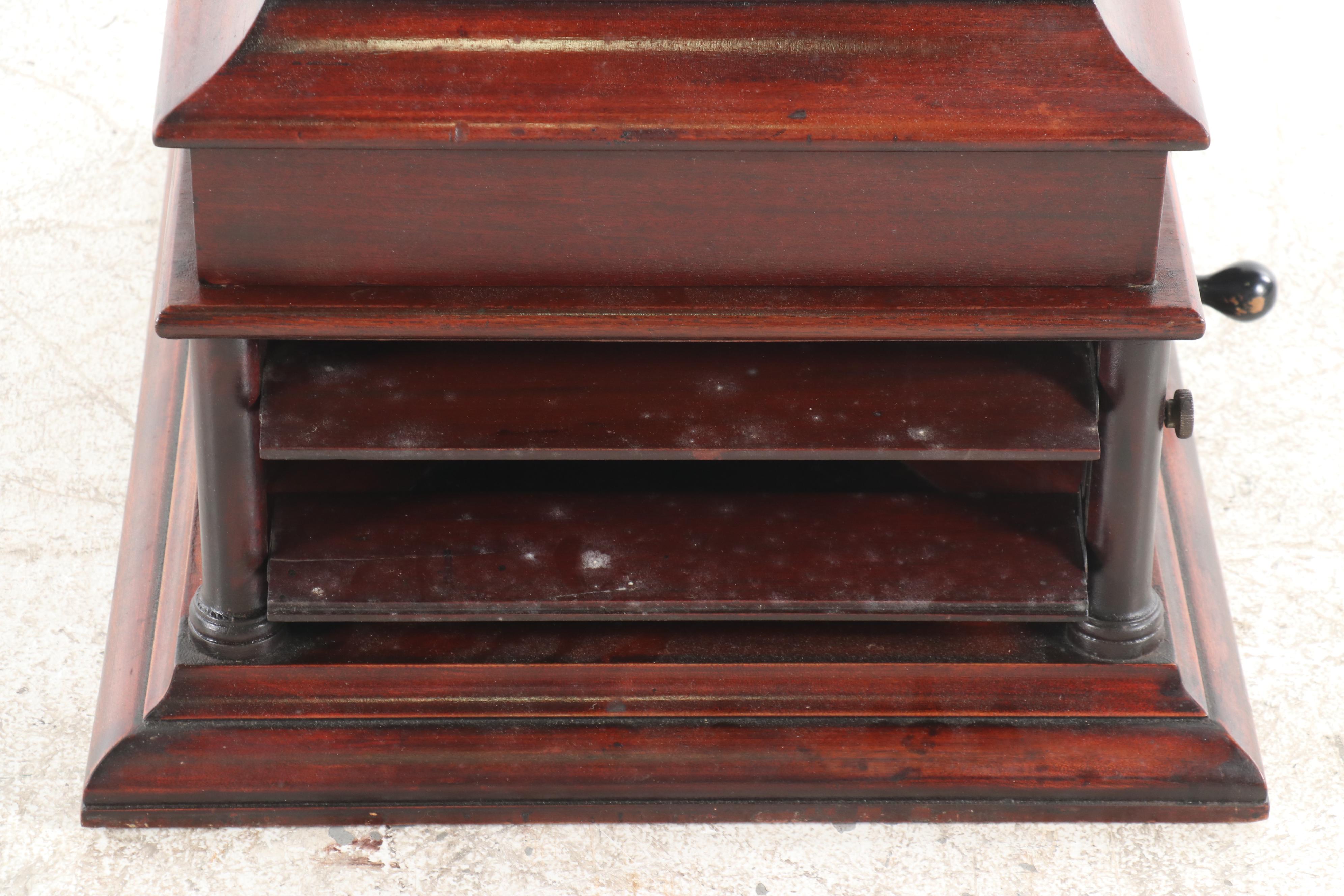 Antique Columbia Grafonola Phonograph, Early 20th Century