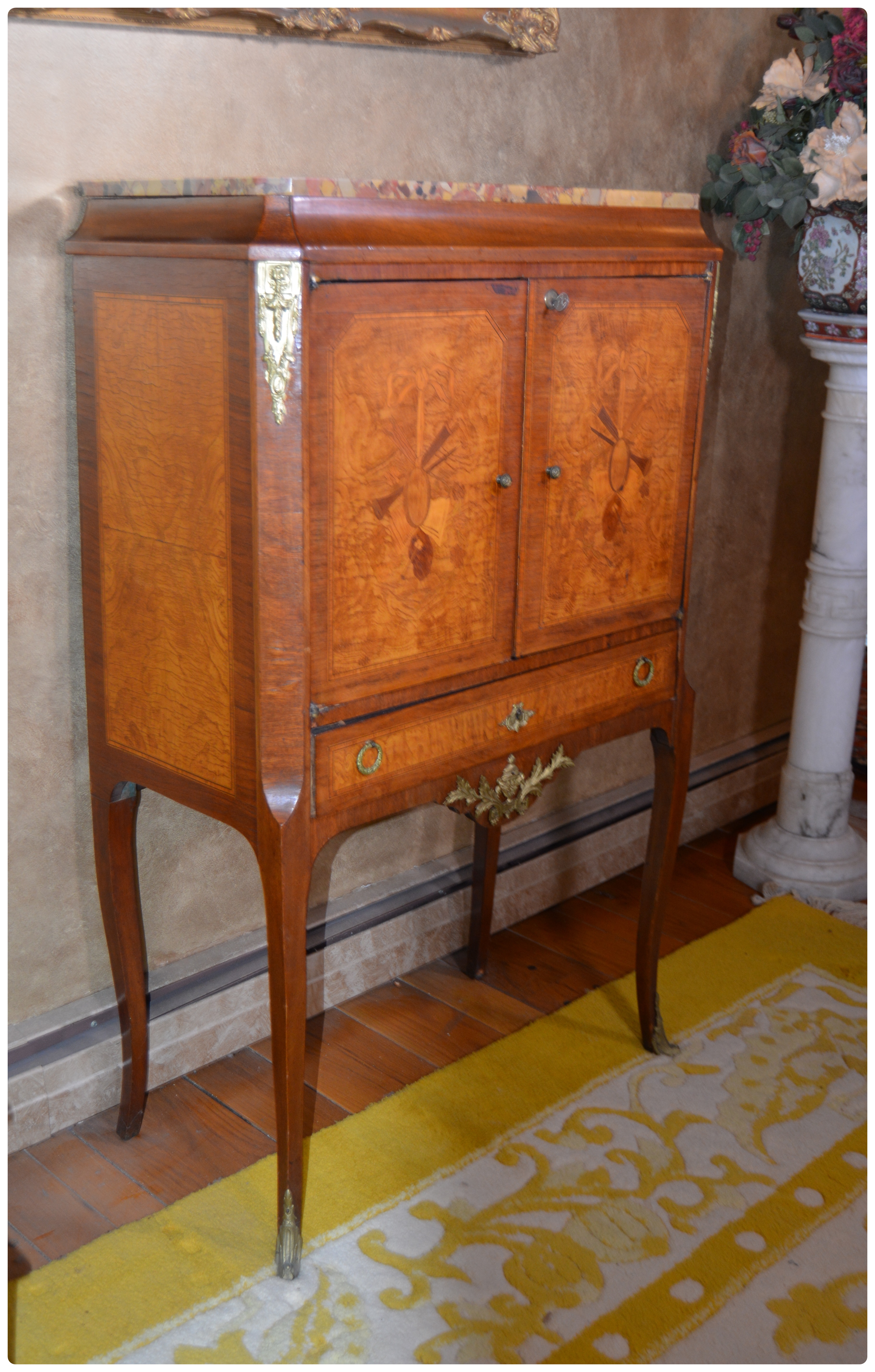 Louis XV Style Marquetry and Gilt Metal Mounted Cabinet, 20th Century
